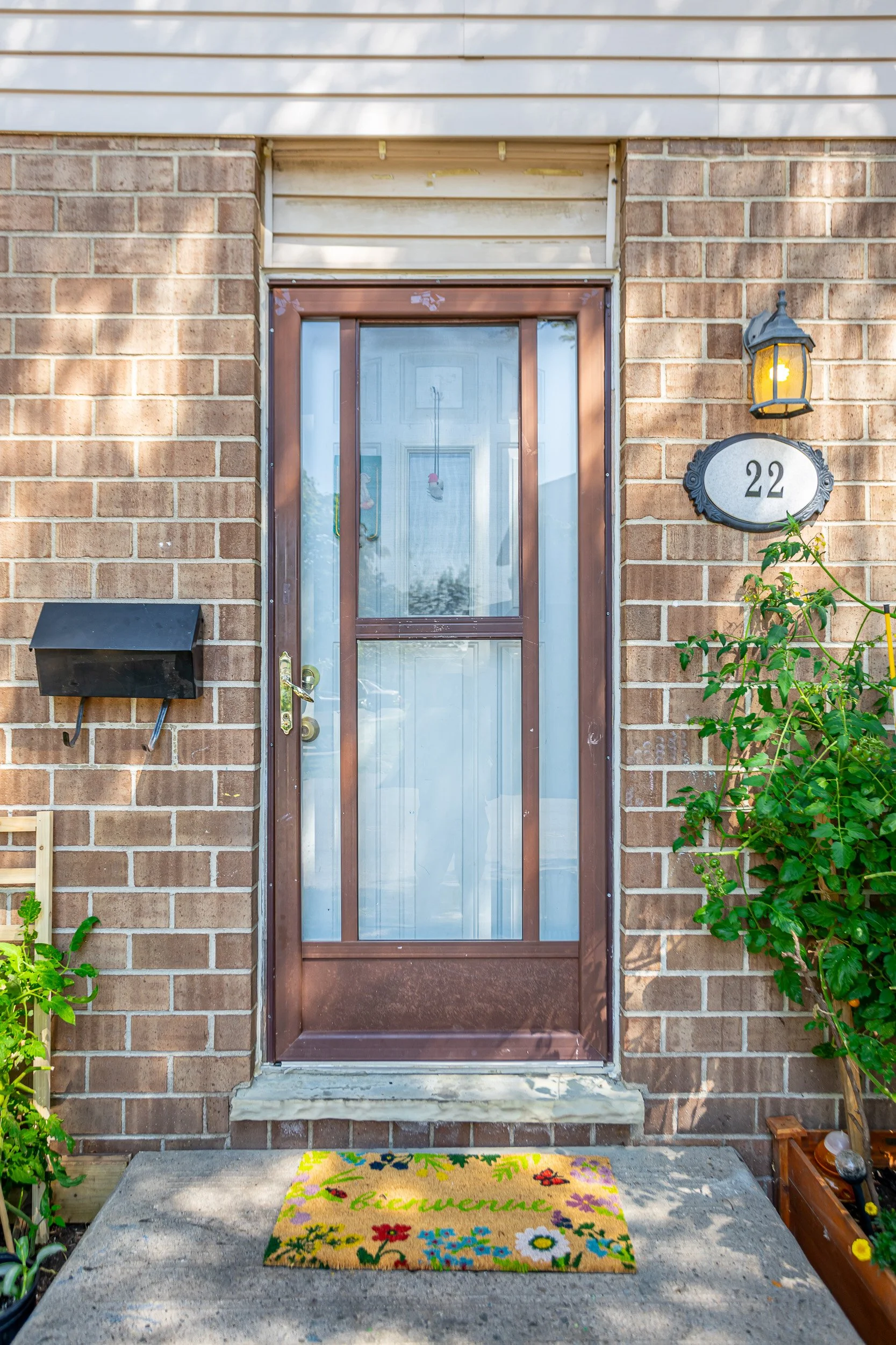 22-311 Vesta Rd-6.jpg