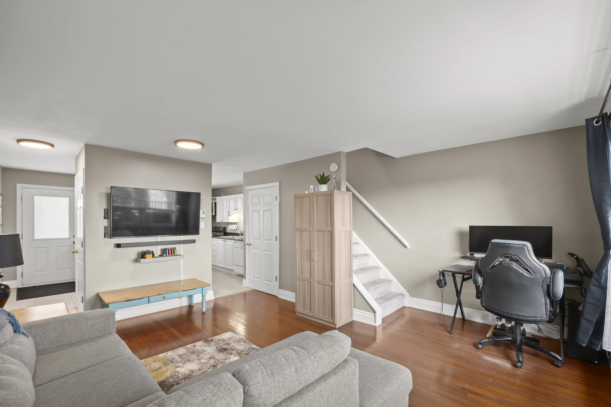 3-47 Blandford St -07.JPG