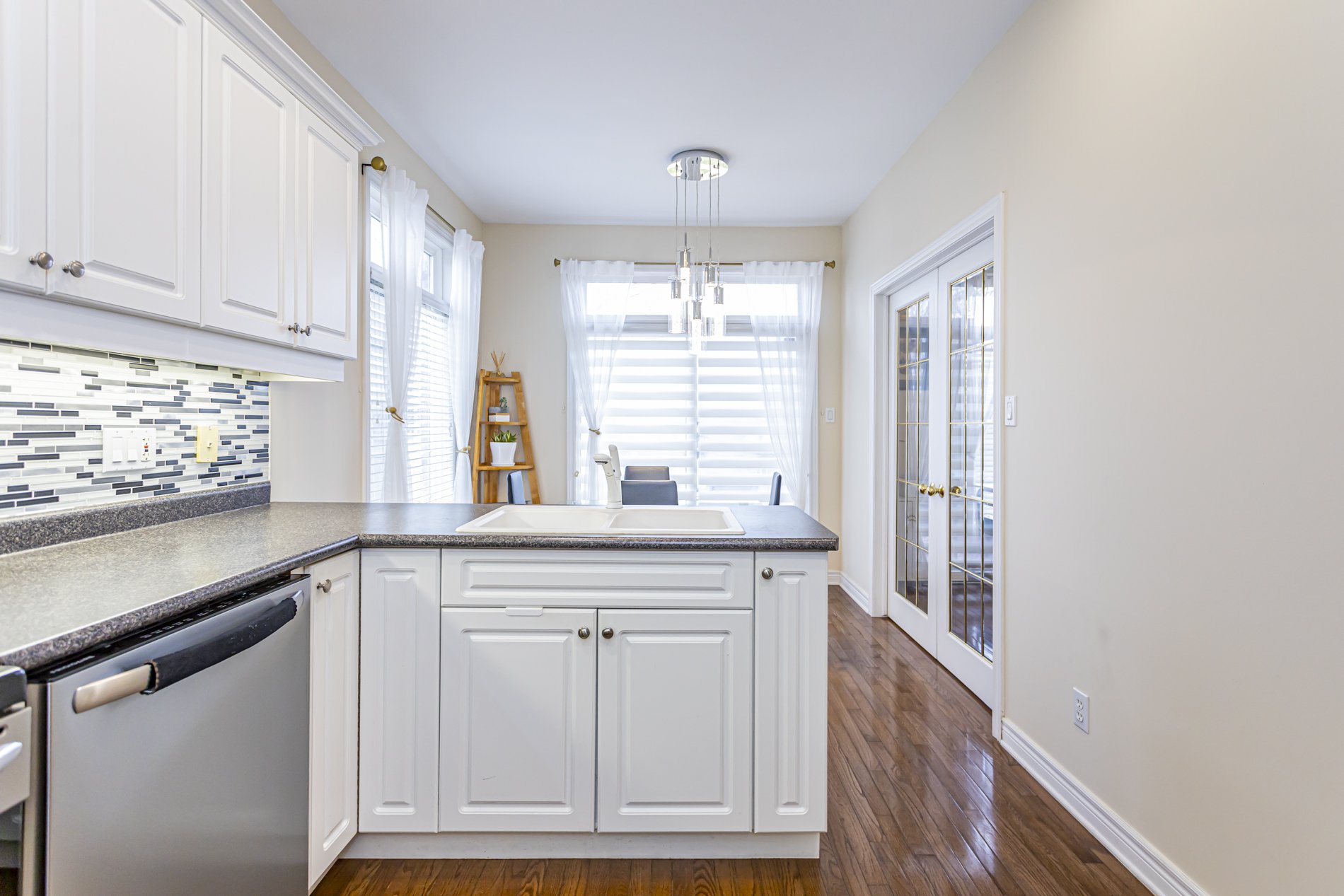 20-575 Mcgarrell Pl_14.JPG