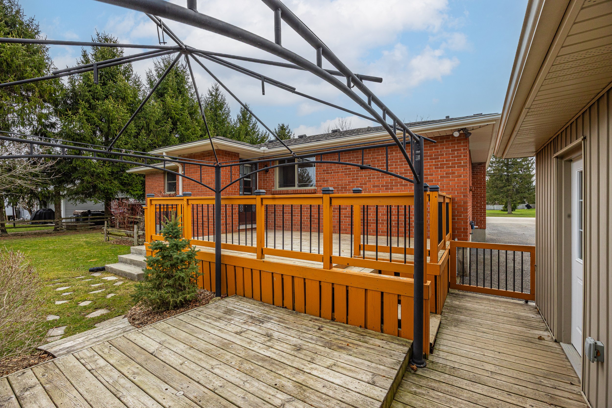 EXT Update - 8 E Williams St-20.jpg