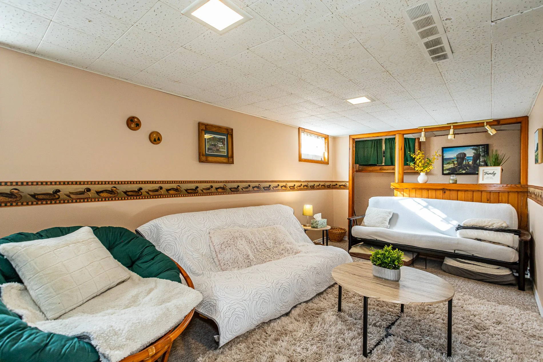 657 Creston Ave-26.jpg