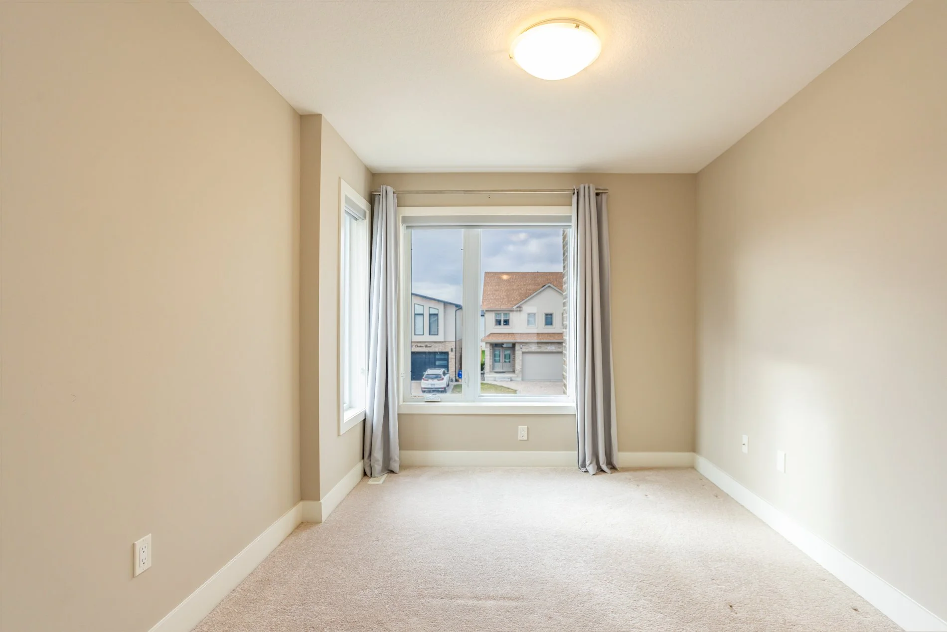 567 Chelton Rd-25.jpg