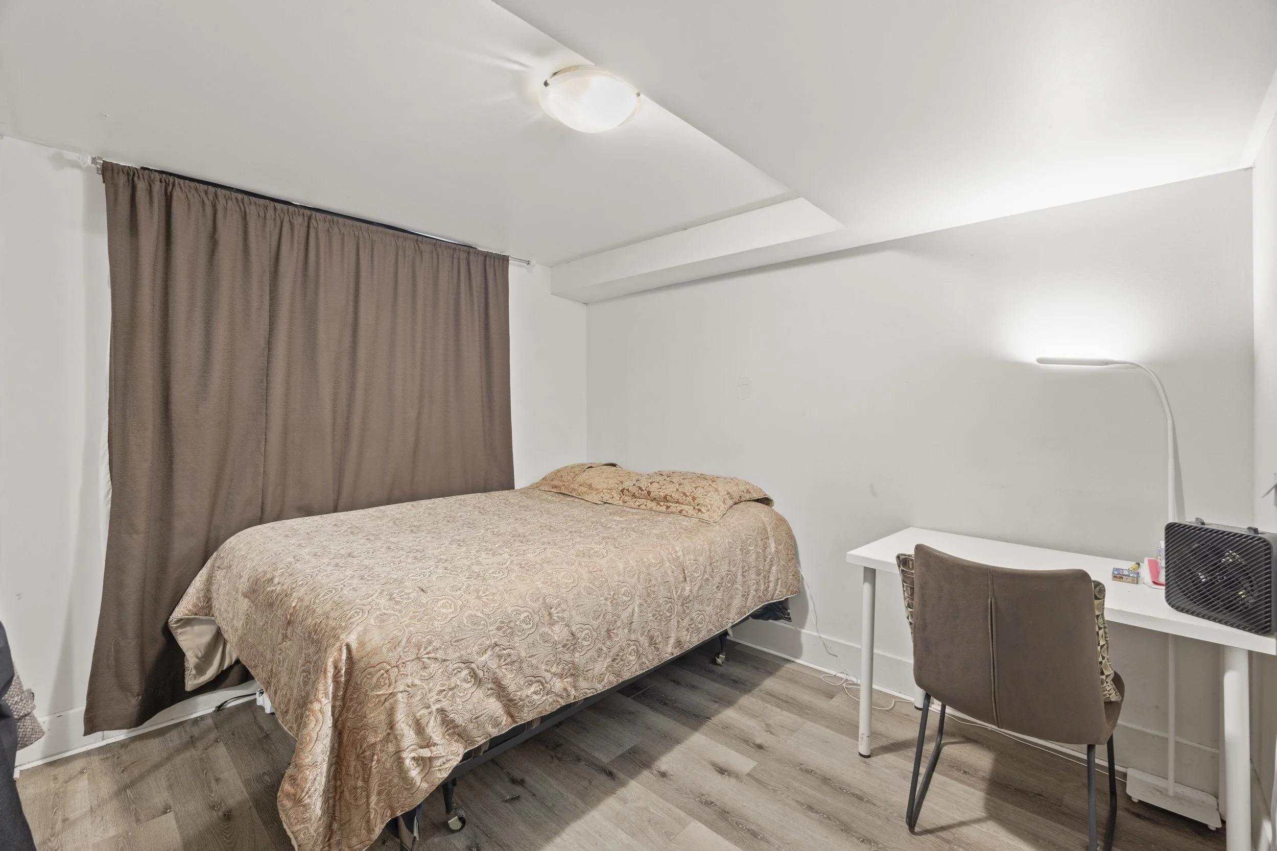 434 Second St -19.JPG