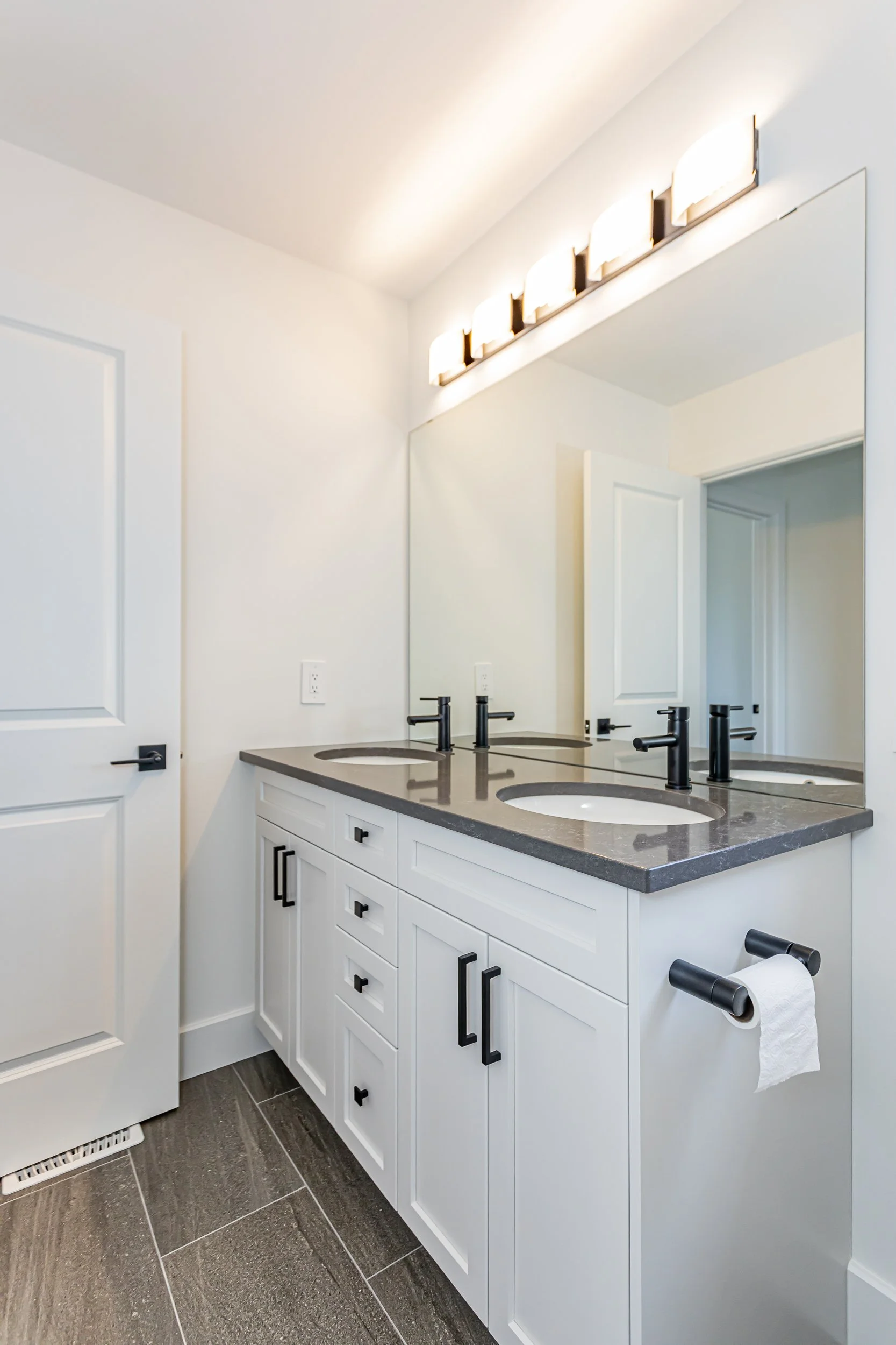 1390 Bush Hill Link-17.jpg