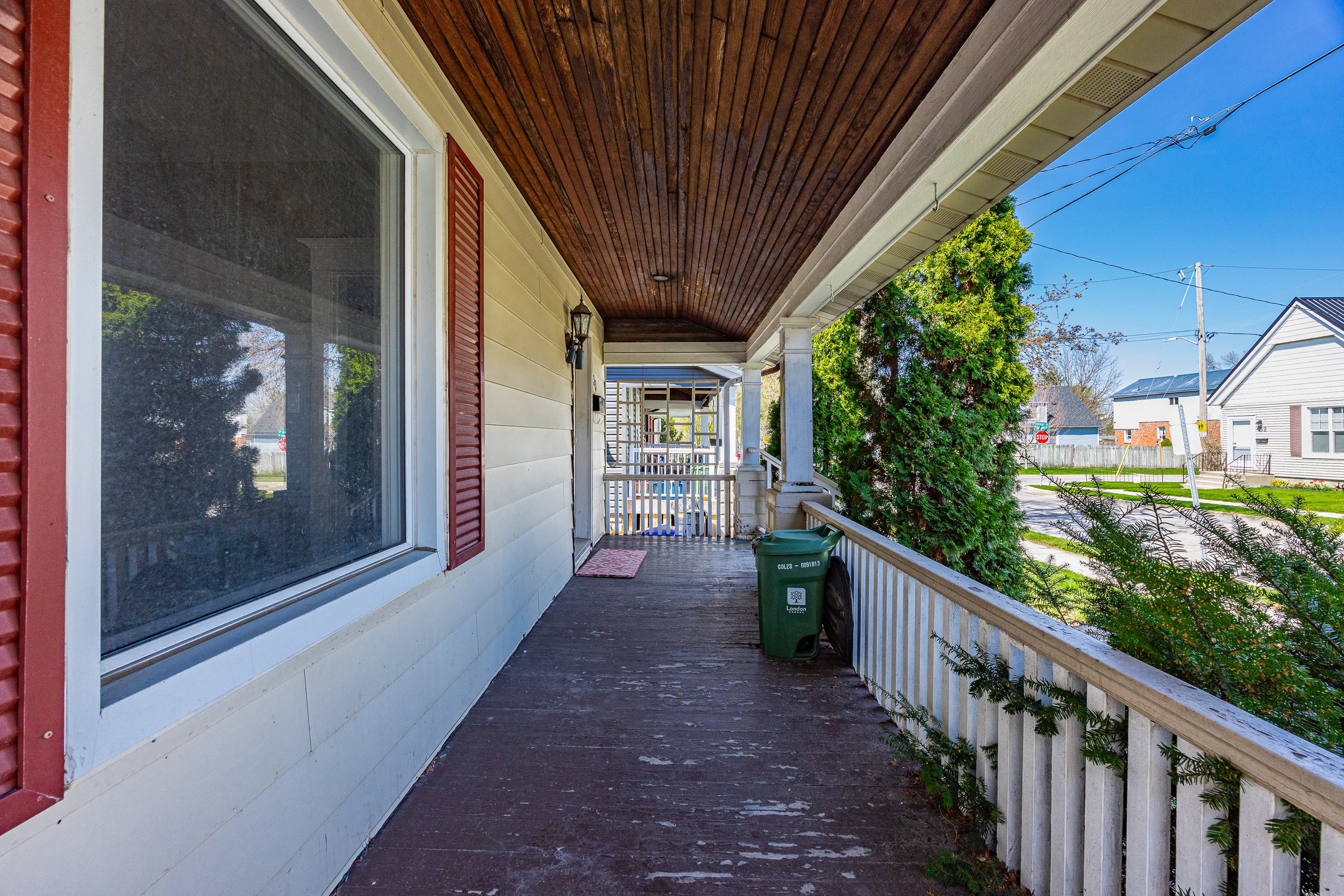 EXT Update - 33 Terrance St-10.jpg