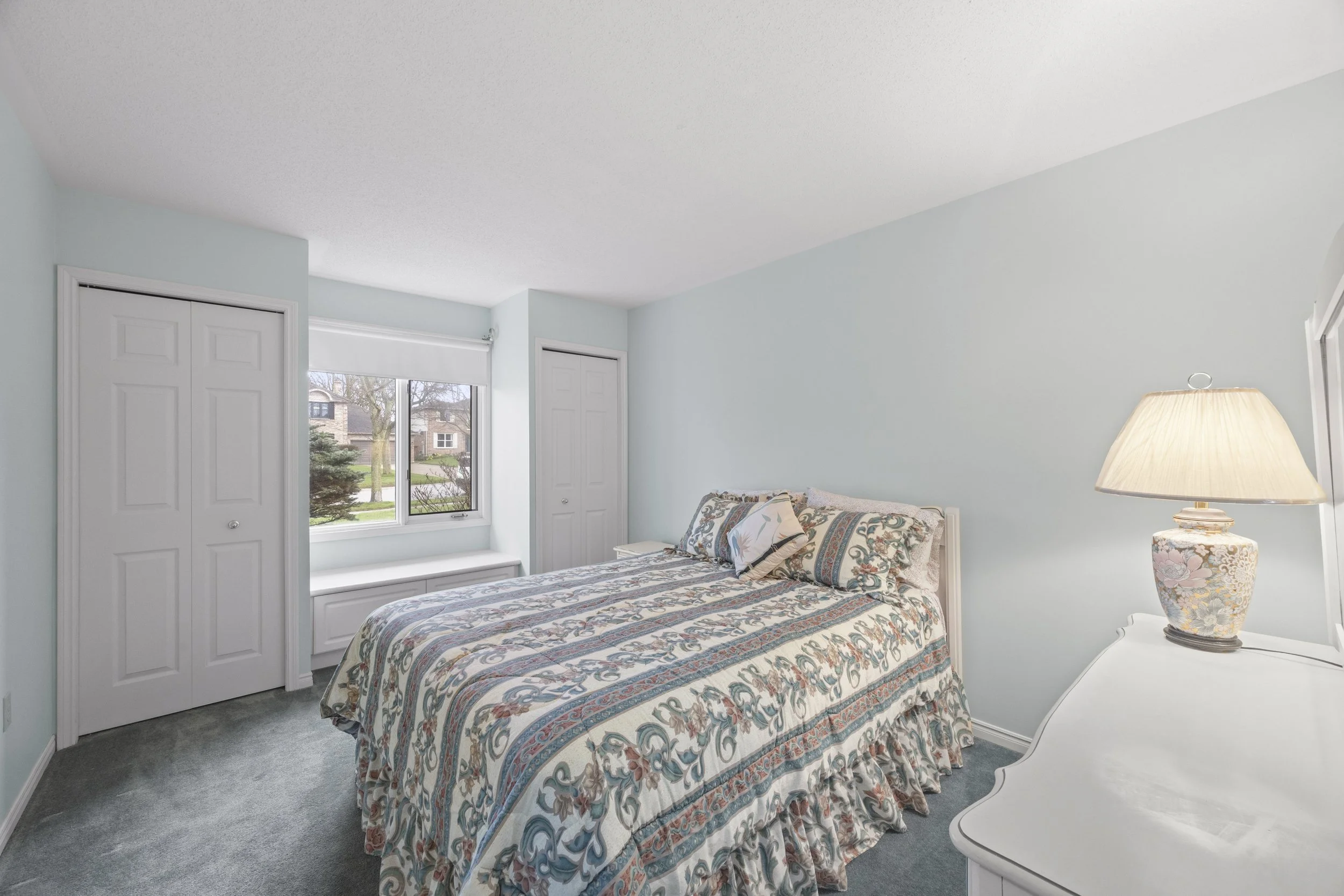 7069 Diane Cres -32.JPG