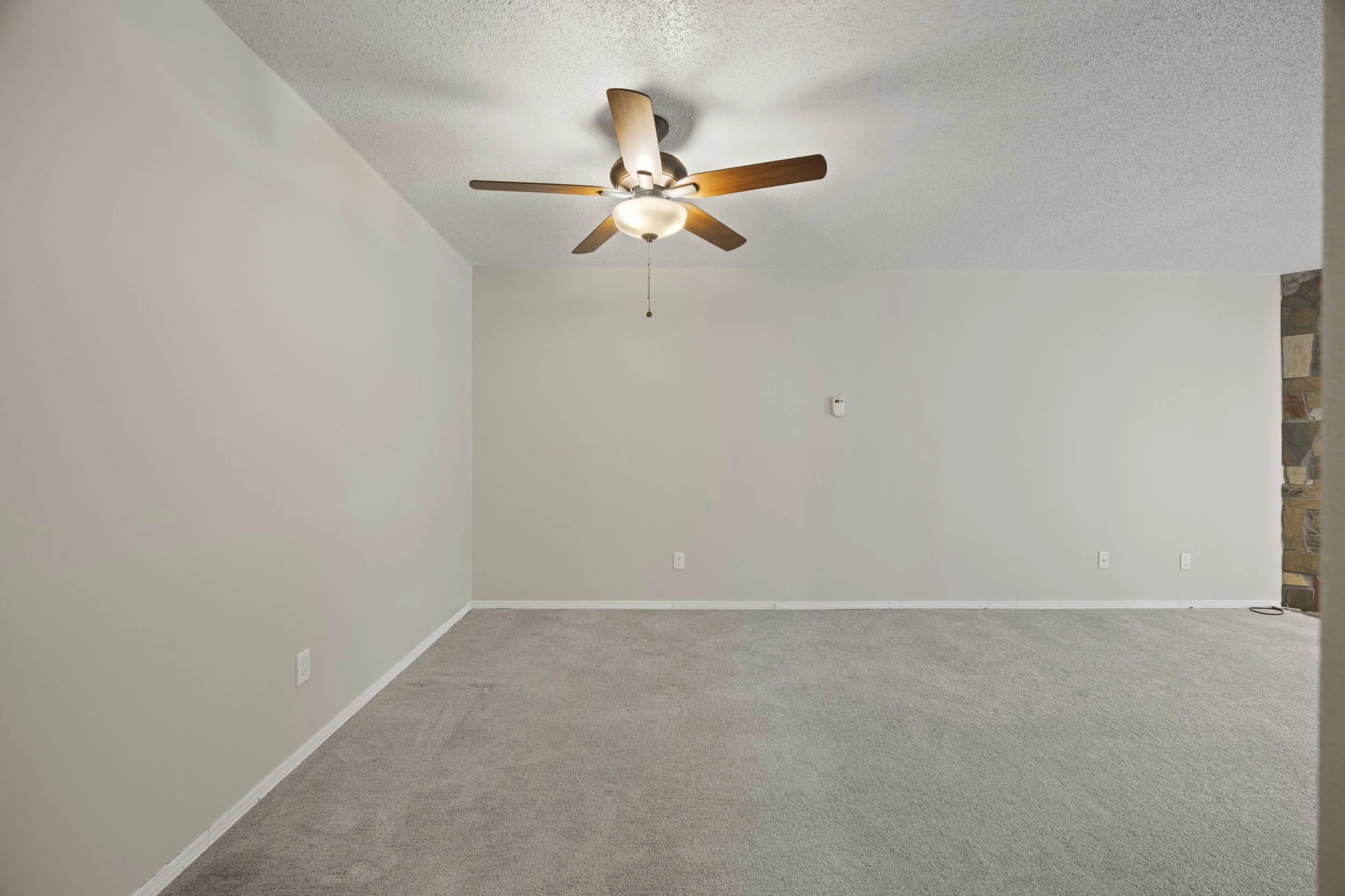 208 - 2228 Trafalgar St -10.JPG