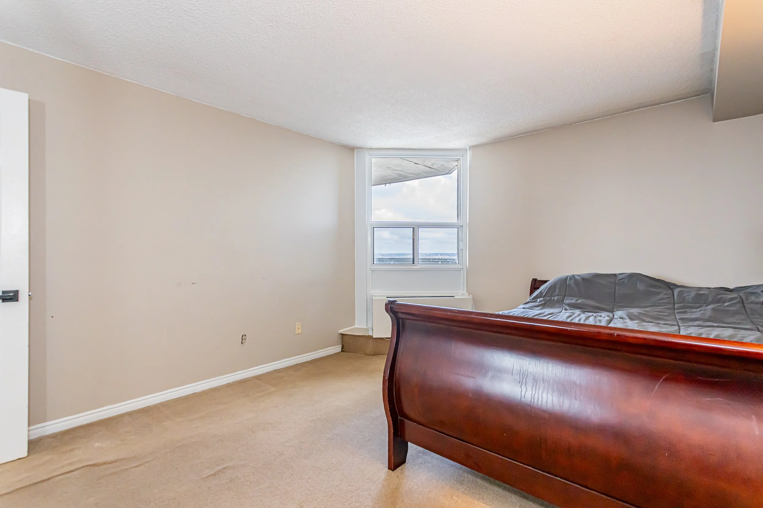 2602-363 Colborne St-17.jpg