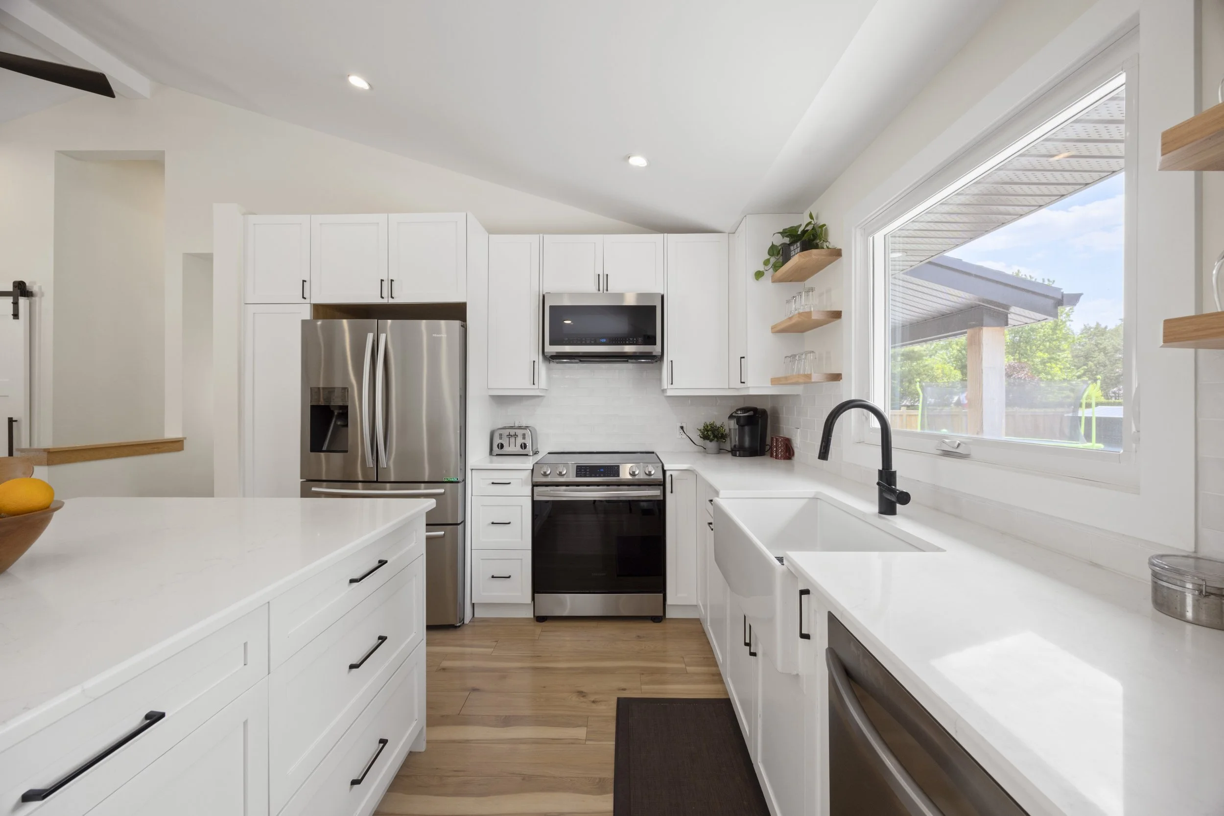 167 Mcleod St -19.JPG
