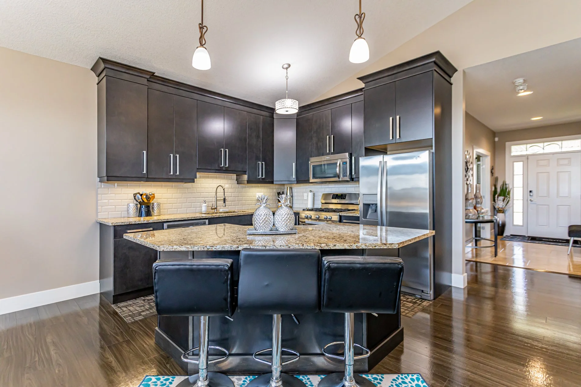 122 1-2 Centennial Ave-10.jpg