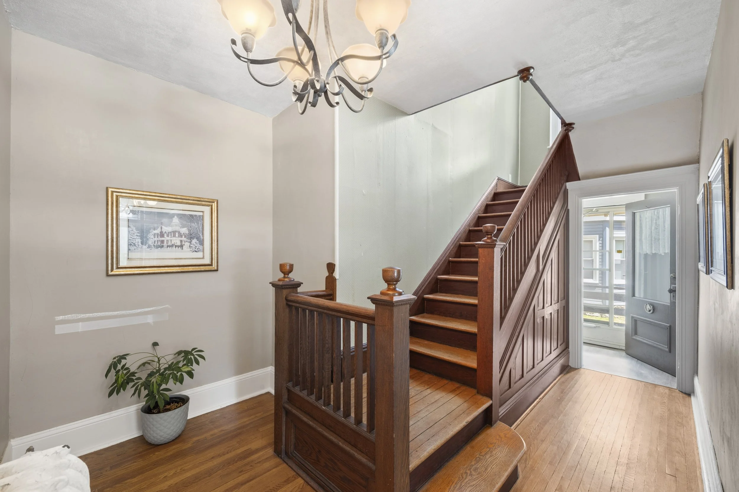 183 Shackleton St -23.JPG