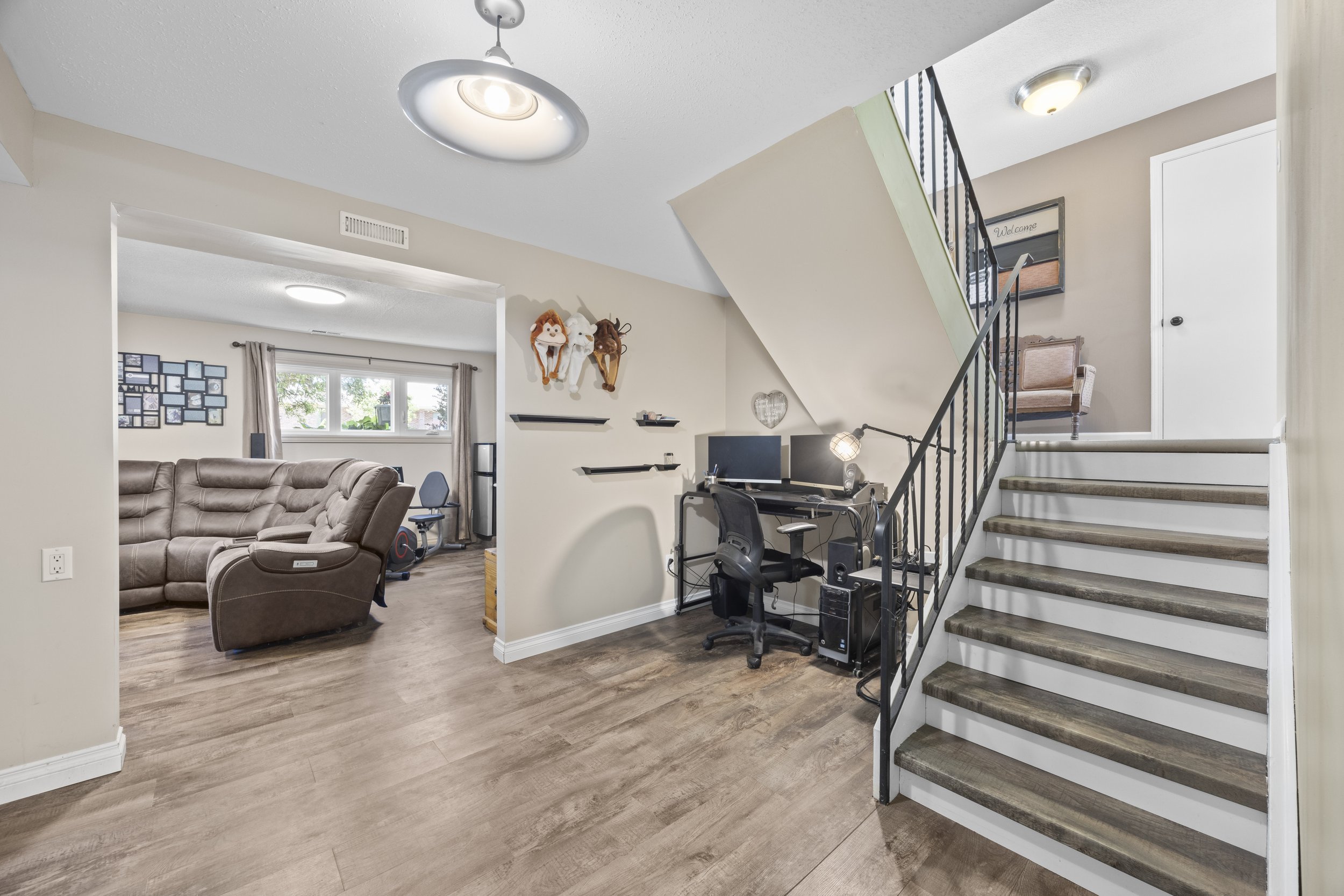 11 Brennan Dr -30.JPG