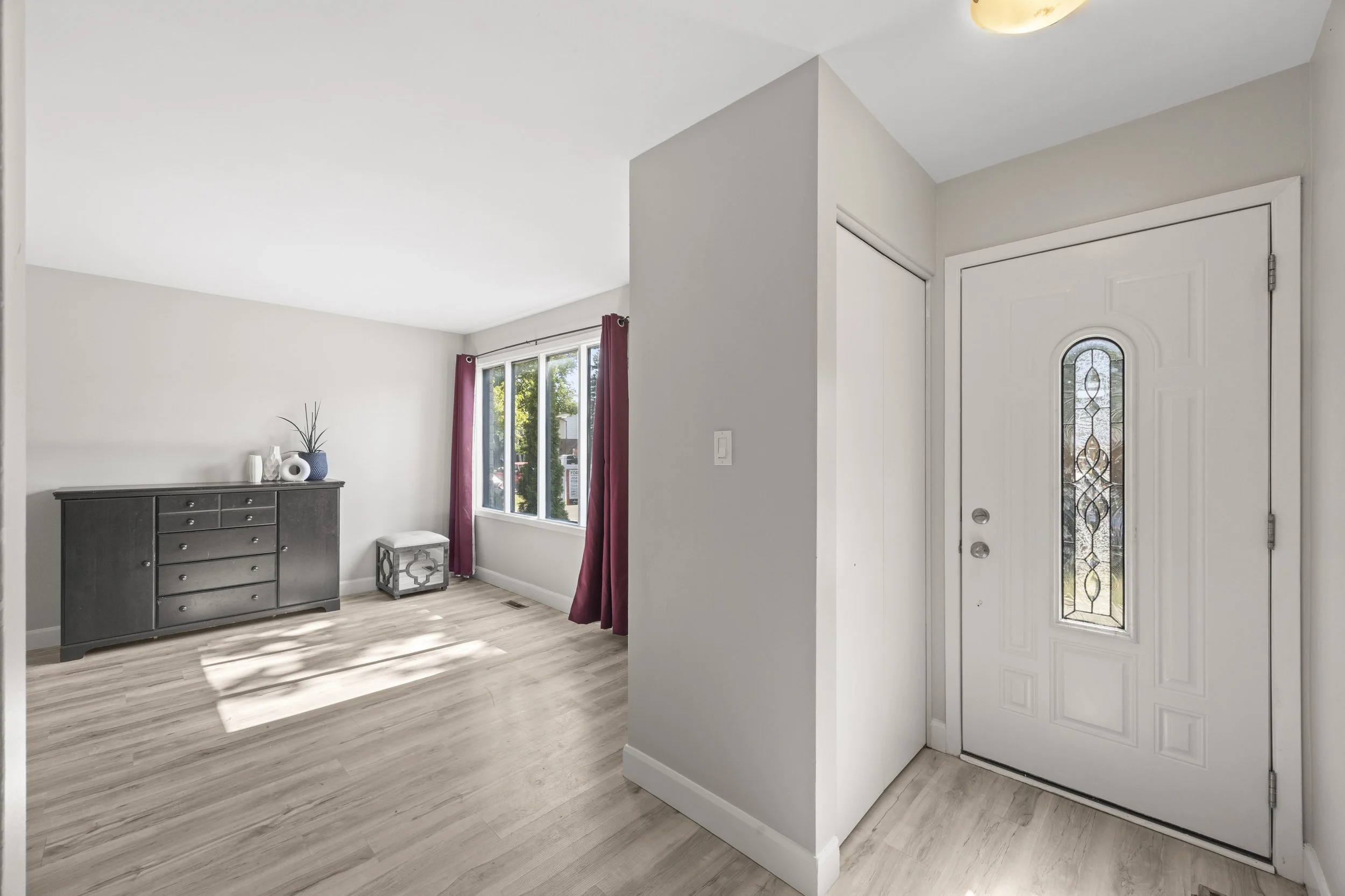 1767 Aldersbrook Rd -06.JPG