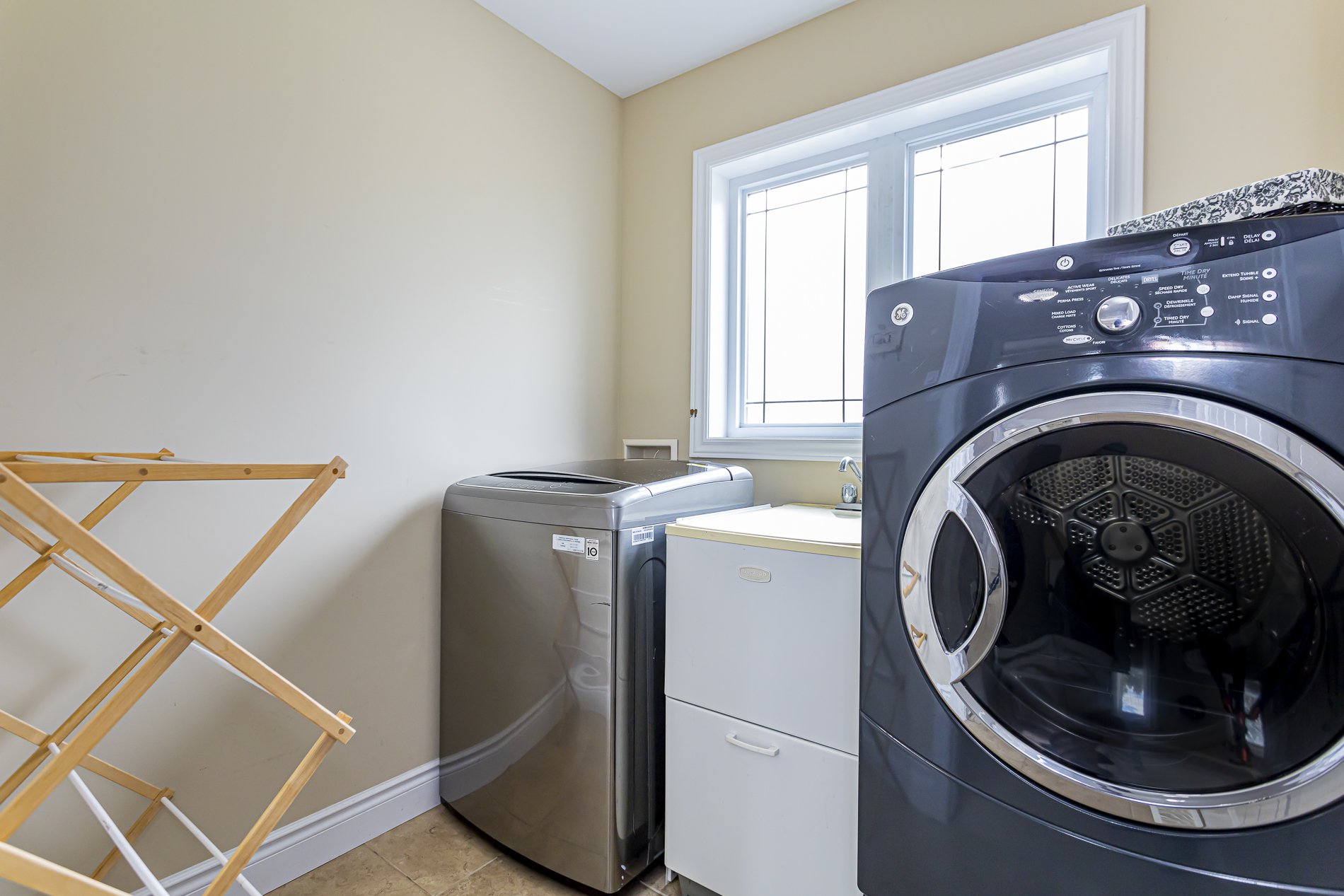 167 Watson St_36.jpg
