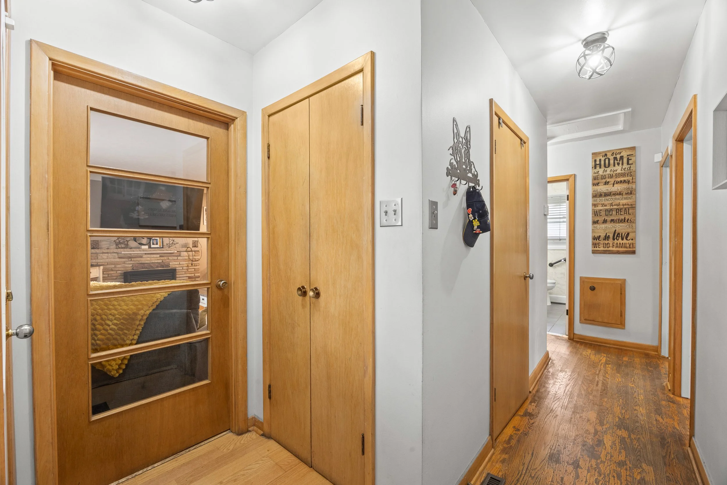 58 Centre Cres-9.jpg