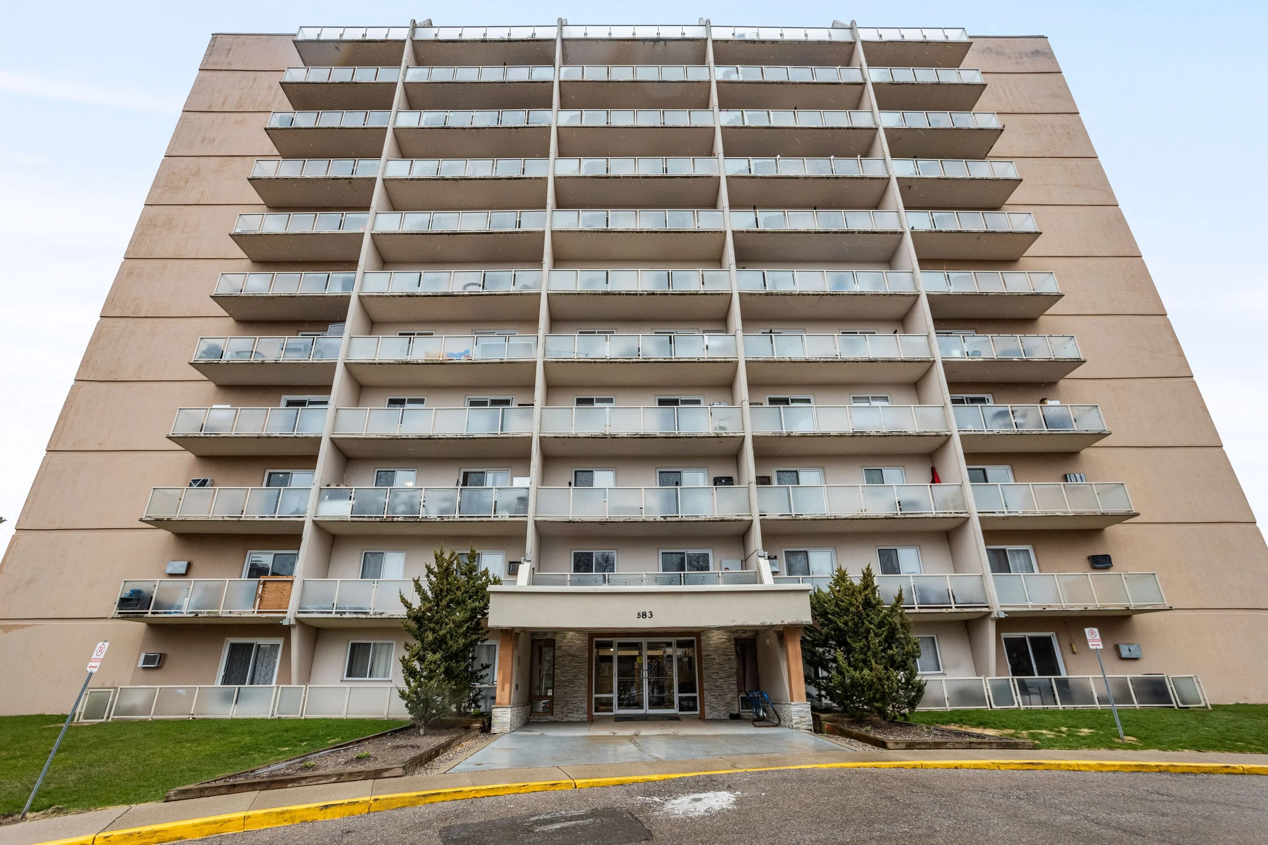 1104 - 583 Mornington Ave -03.JPG