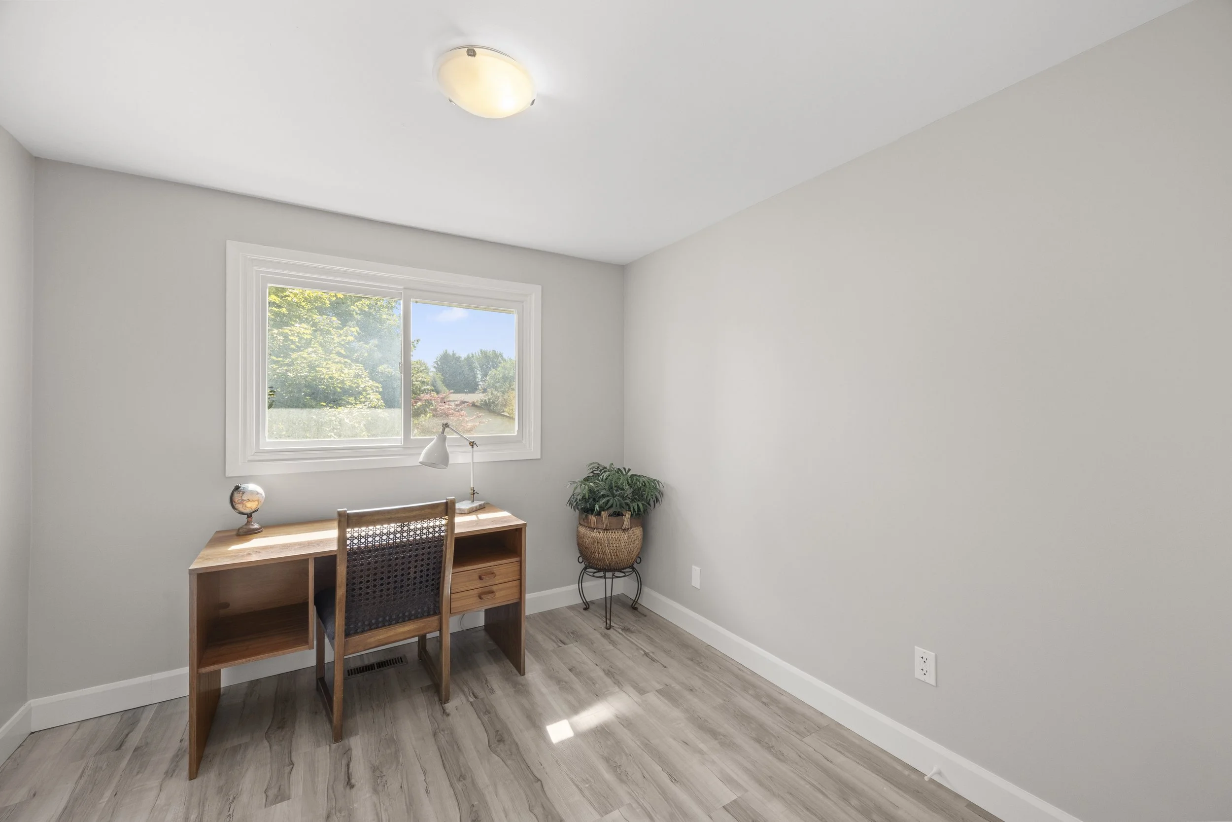 1767 Aldersbrook Rd -18.JPG