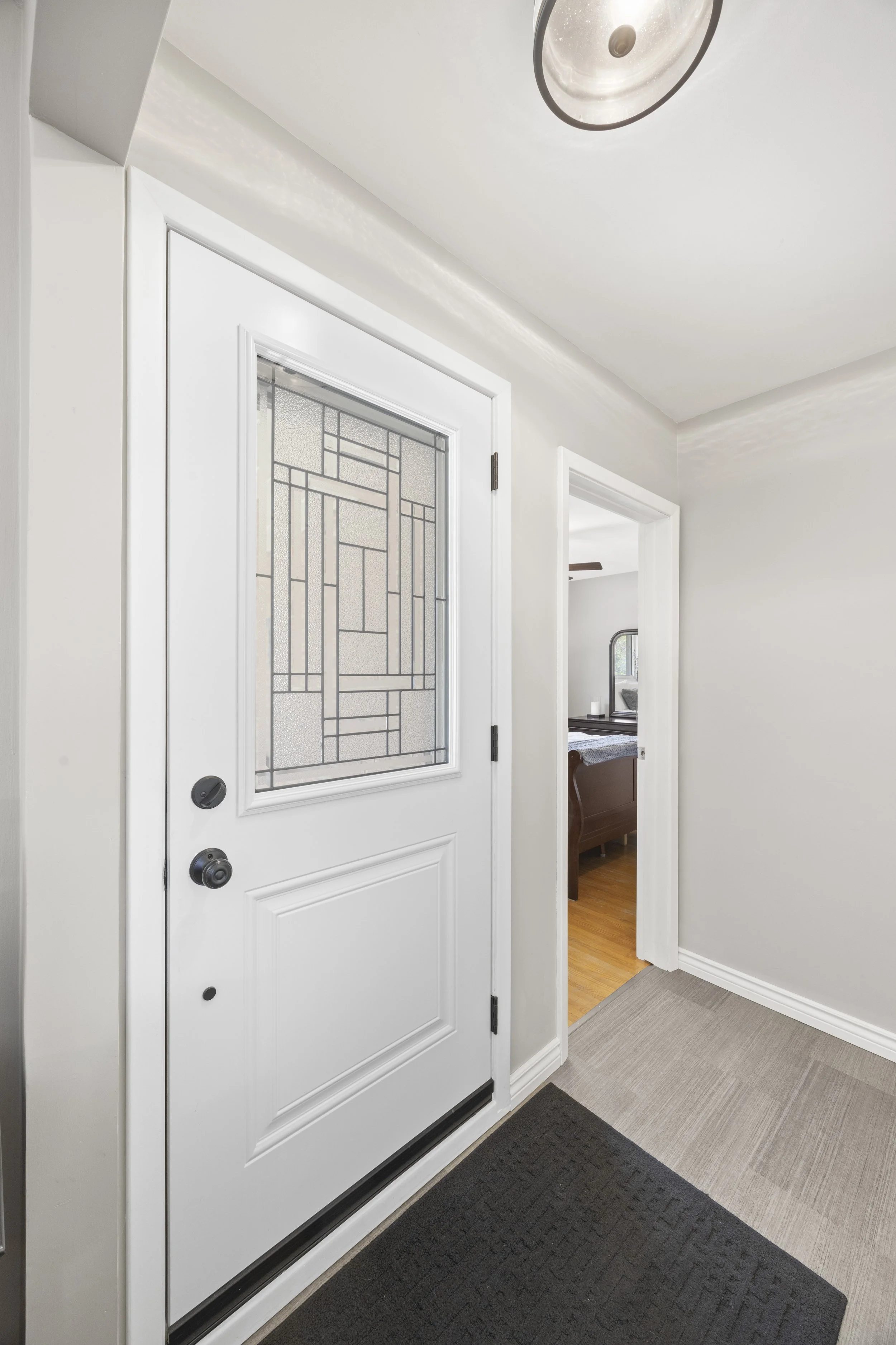 430 Magnolia Cres -06.JPG