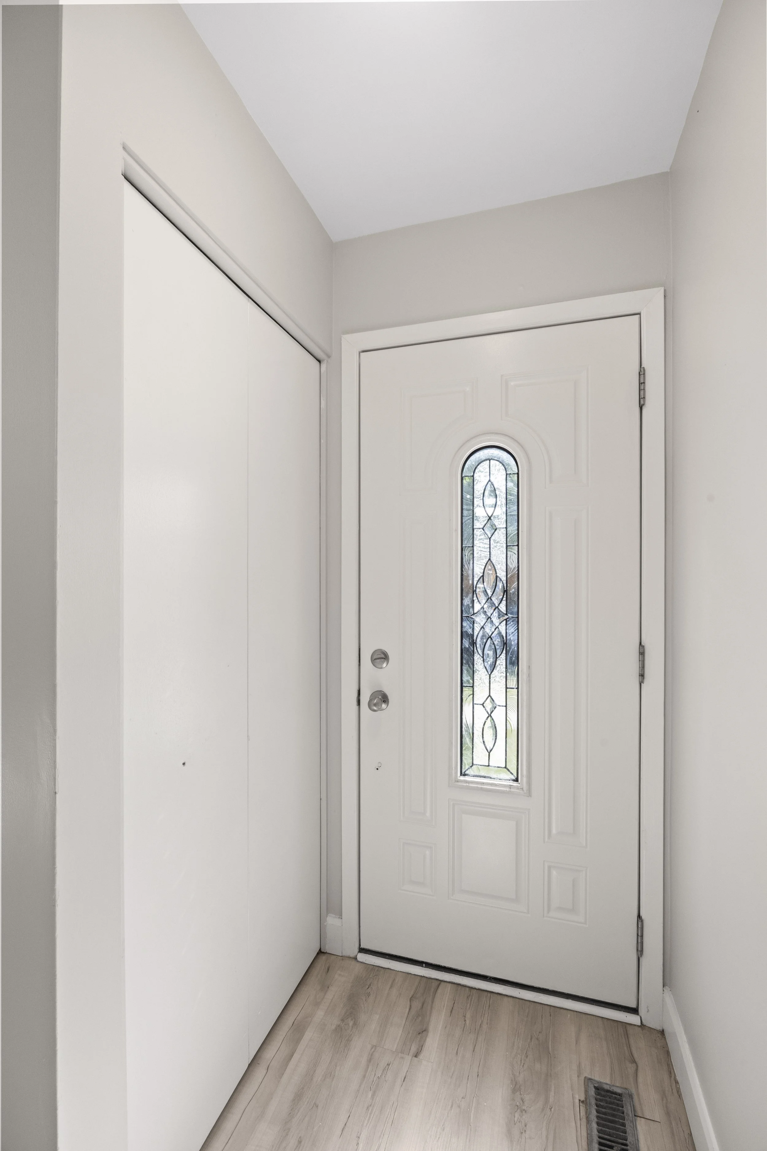 1767 Aldersbrook Rd -05.JPG