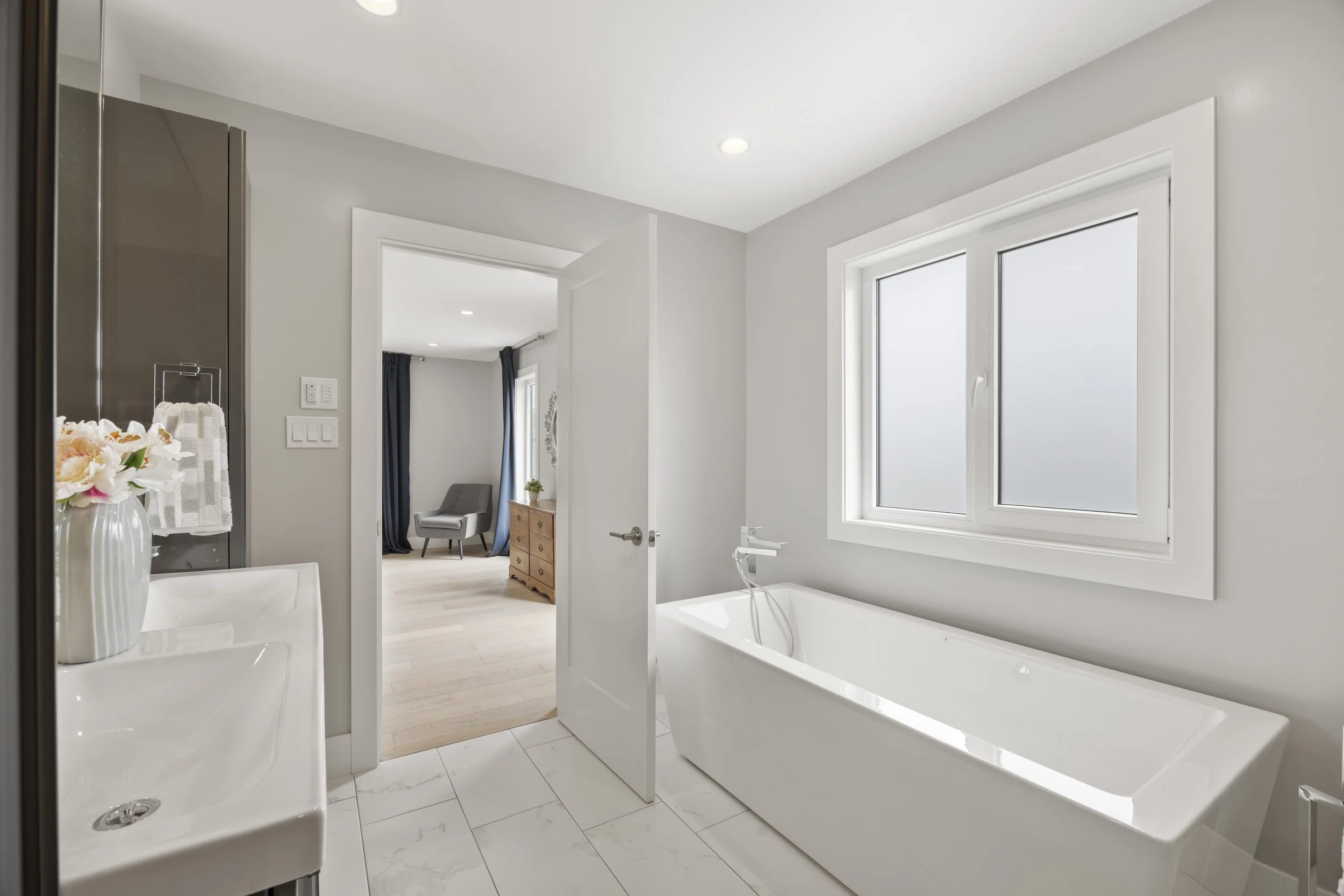 2190 Bakervilla St -29.JPG