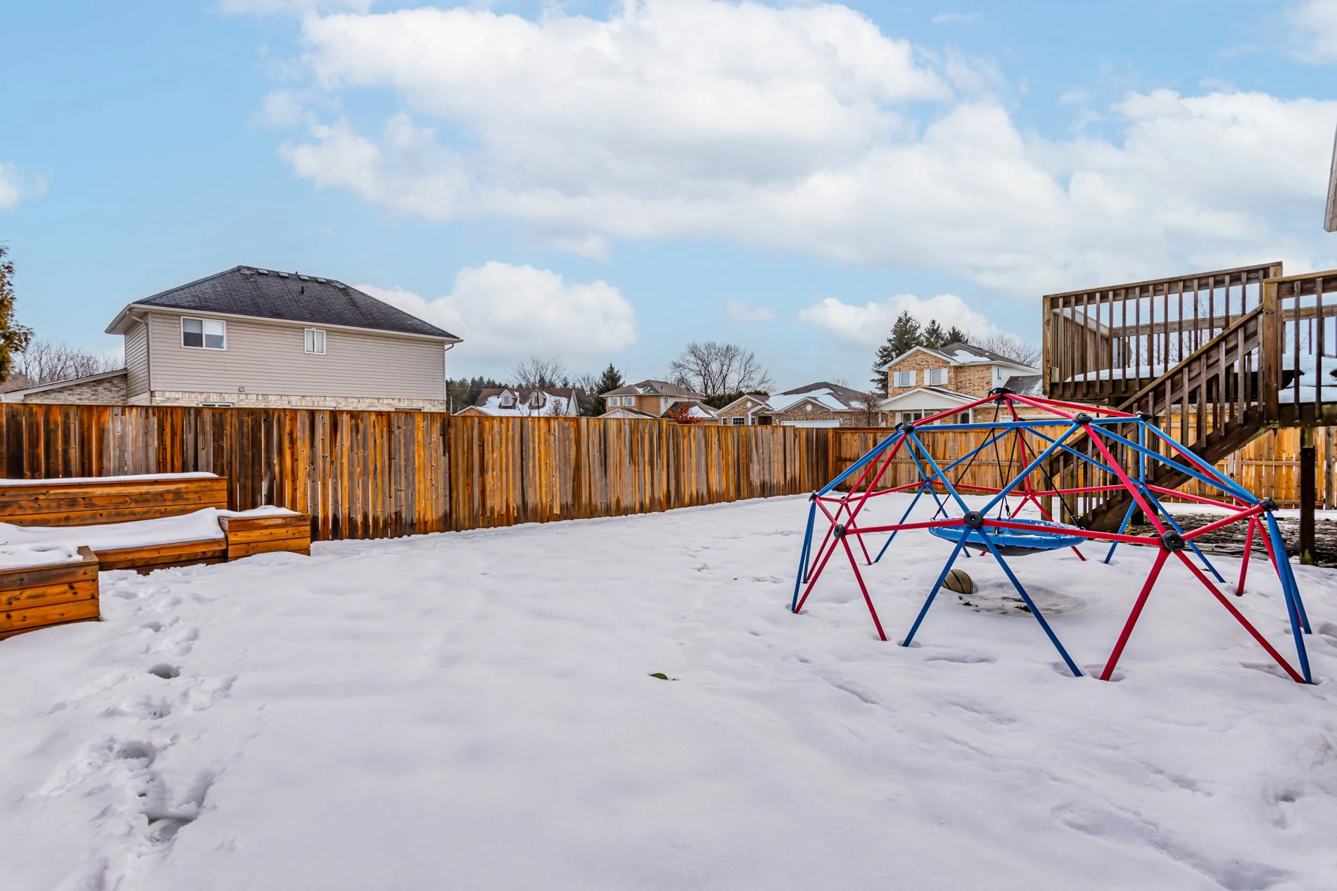 535 Harris Circle-40.jpg