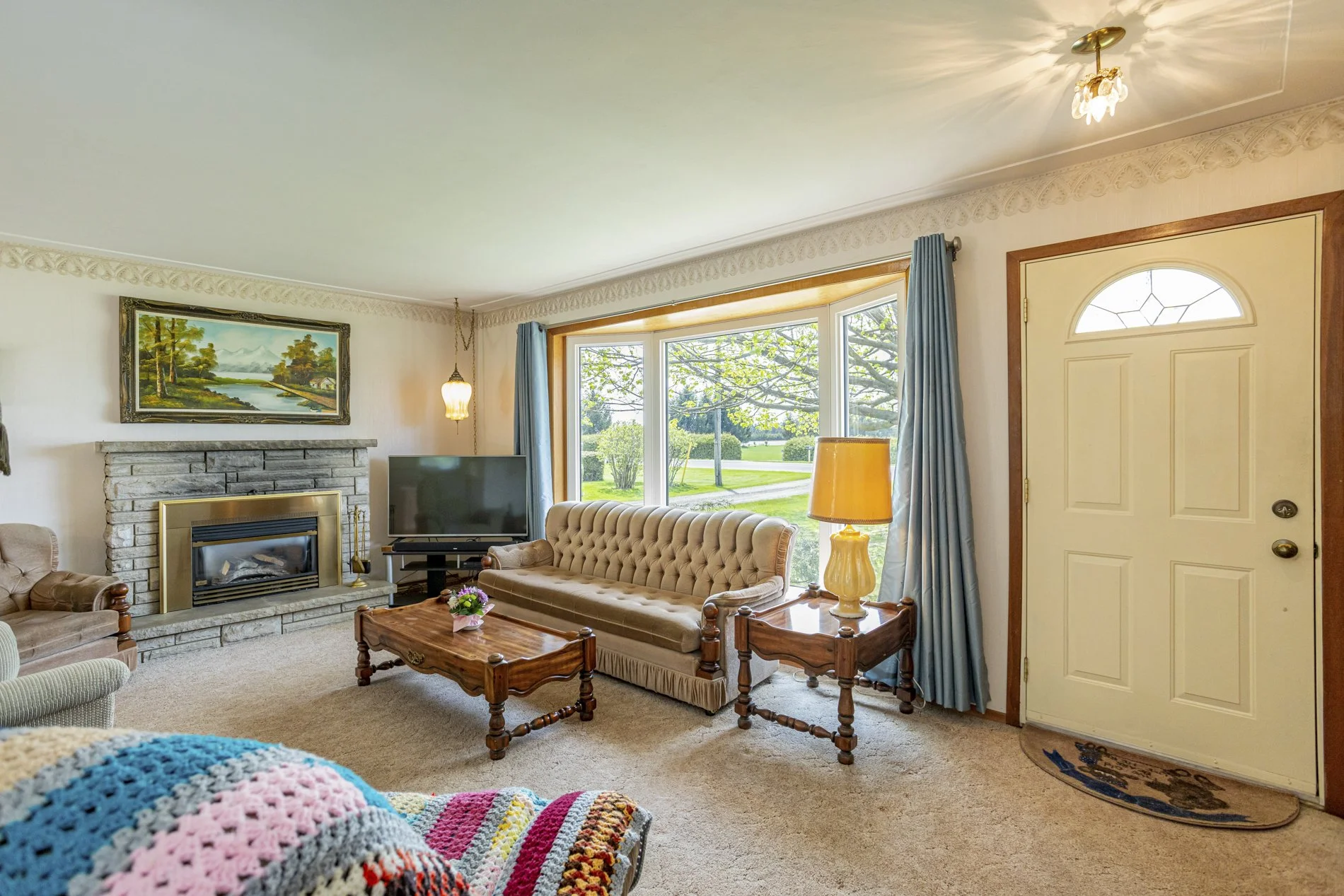 5830 Fairview Rd_04.JPG