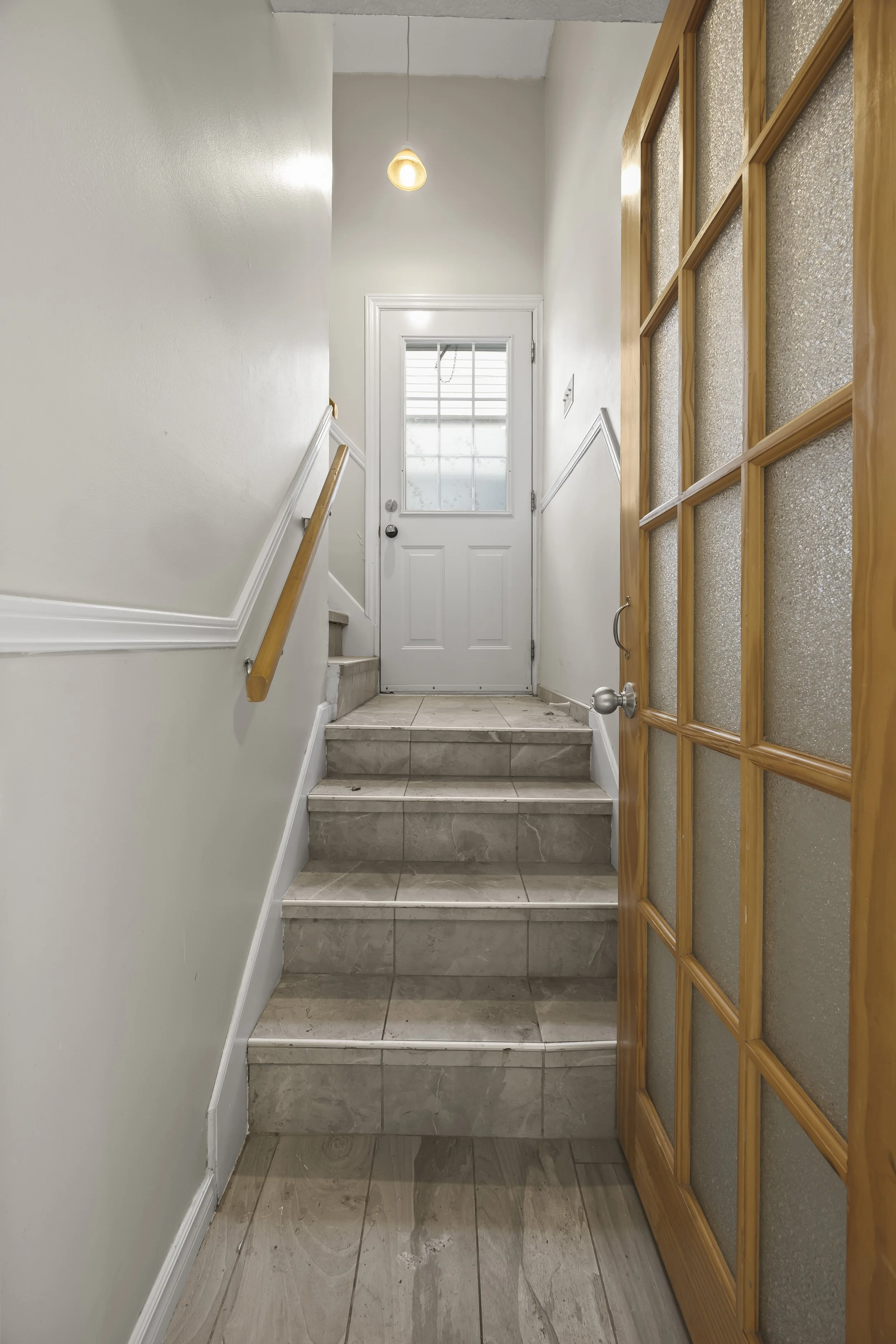 329 Thompson Rd -05.JPG