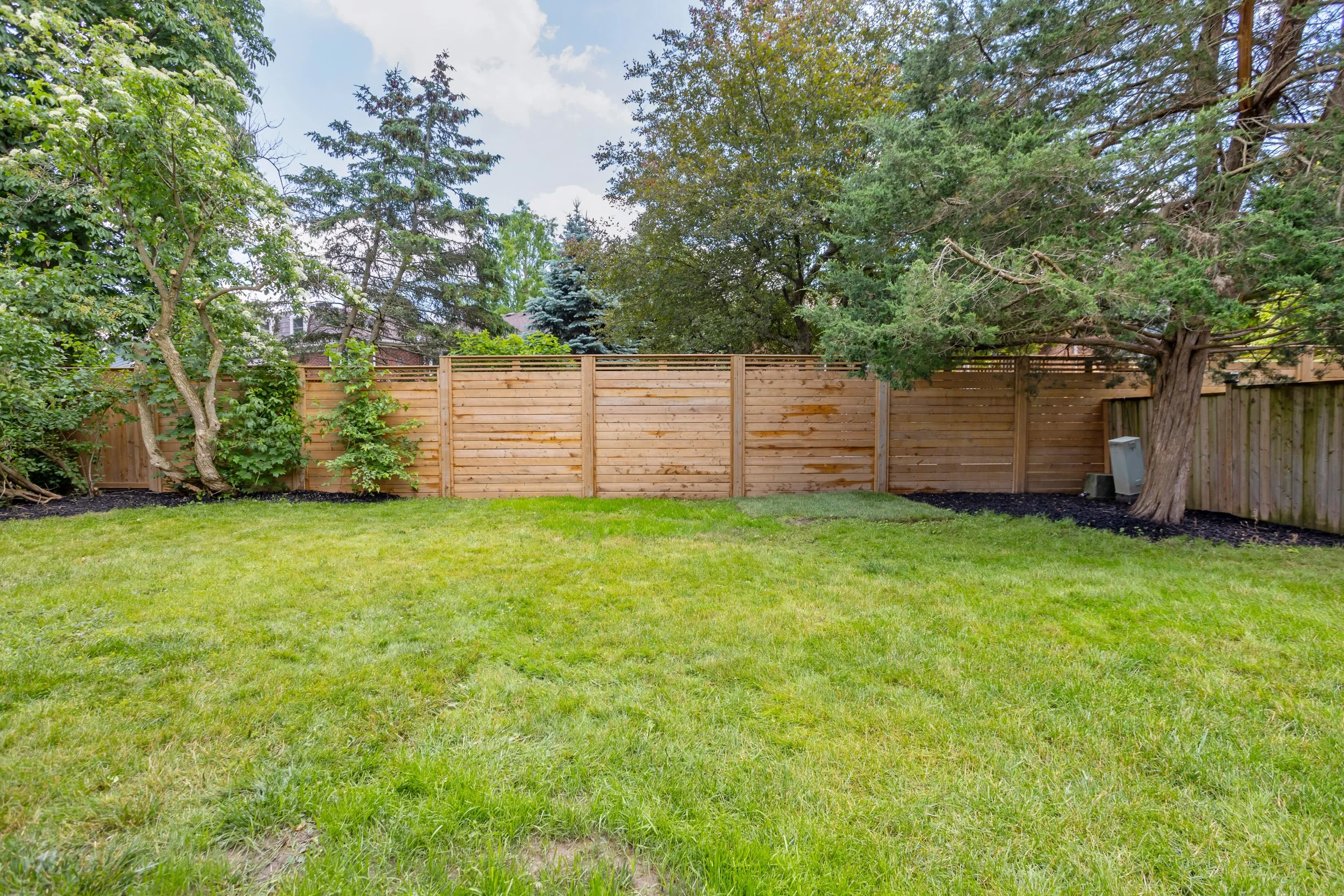 462 Grandview Ave-41.jpg