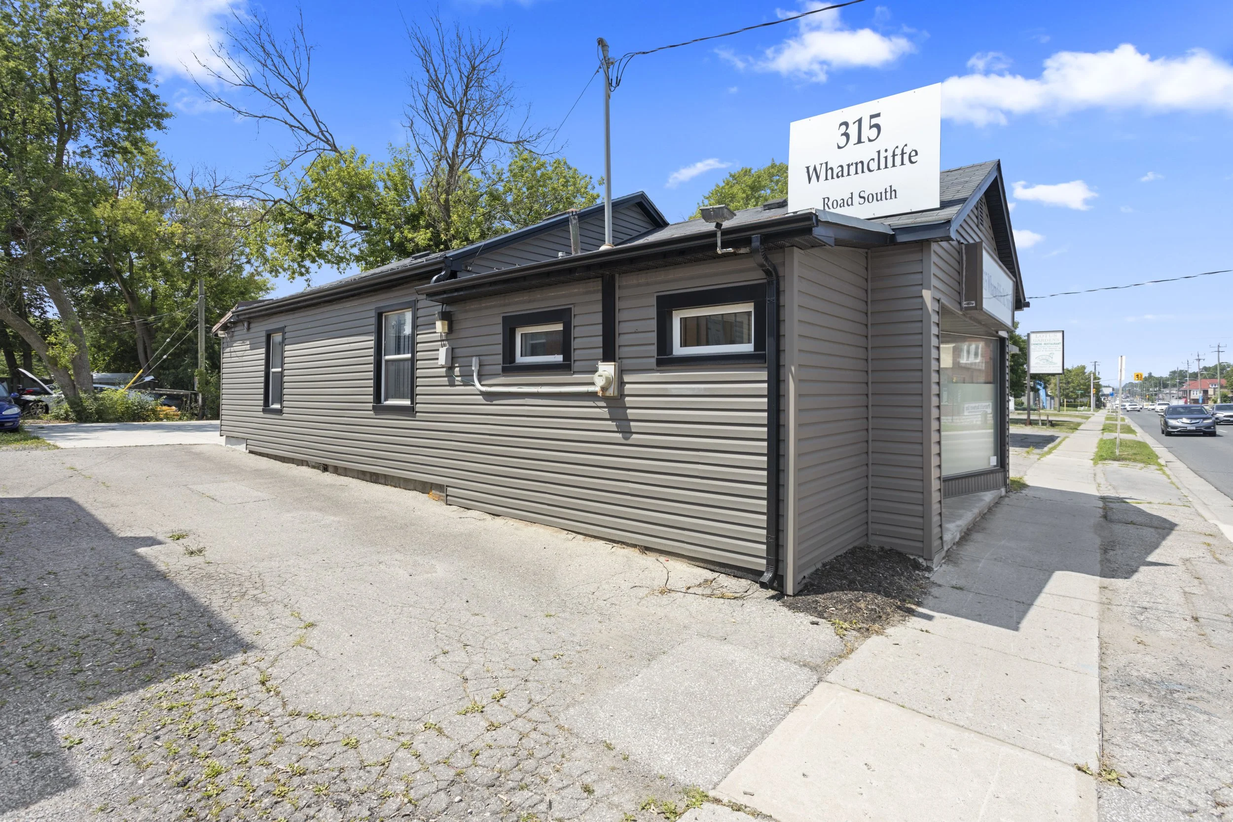 315 Warrencliffe Rd -14.jpg