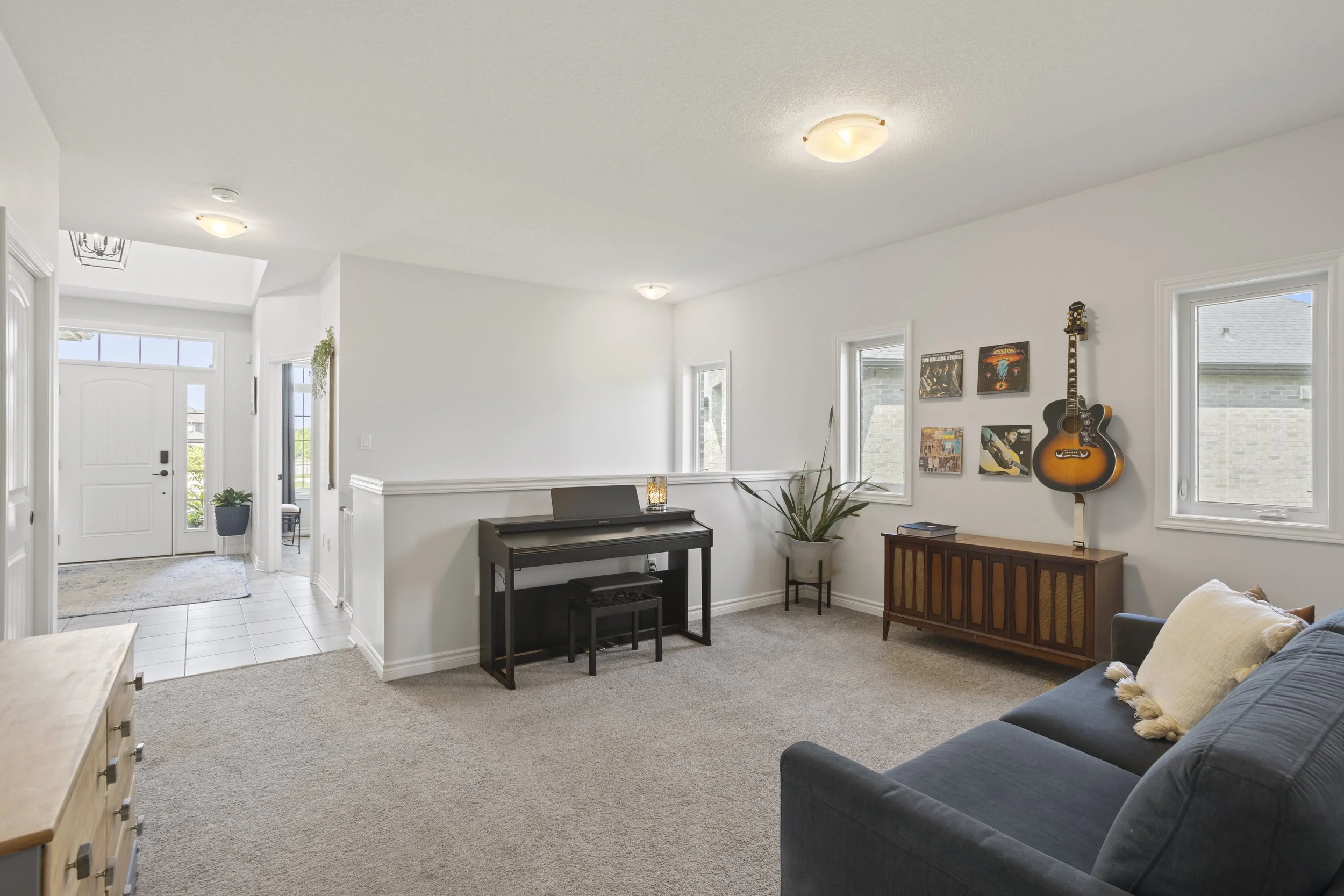 44 Violet Crt -09.jpg