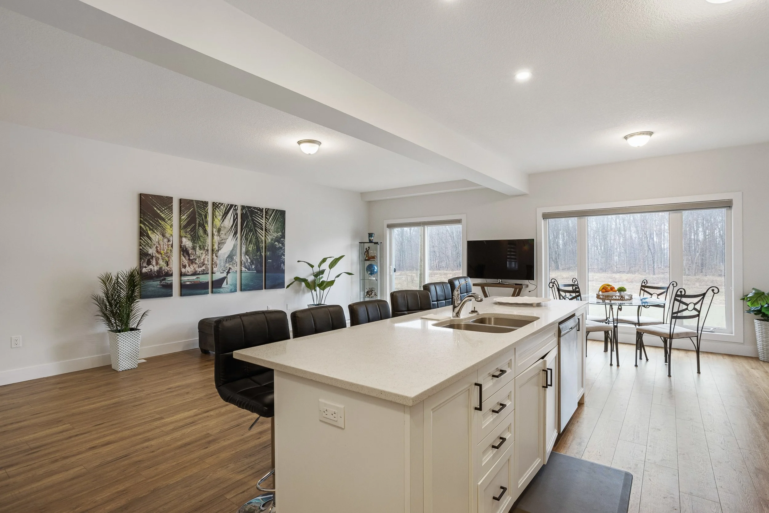 2677 Bobolink Ln-11.jpg