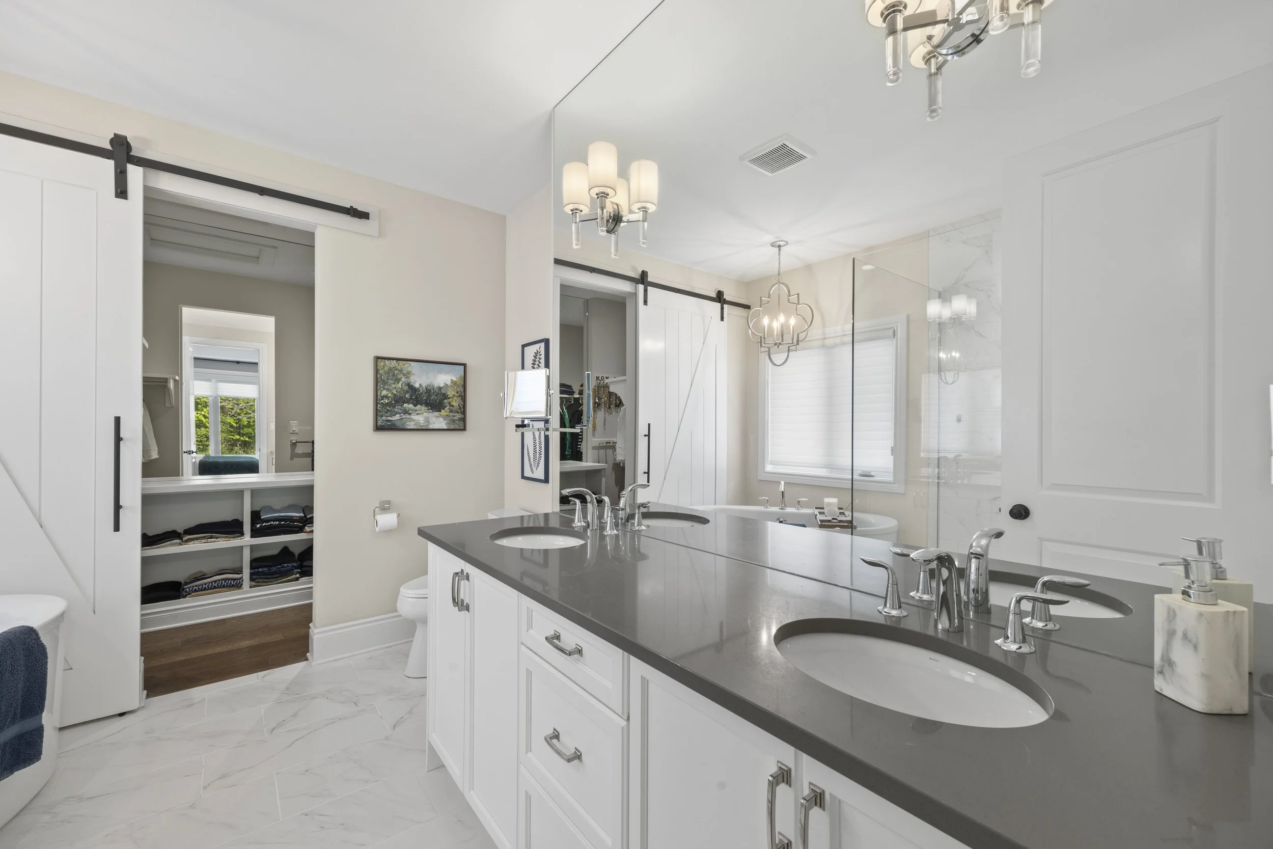 2263 Dauncey Cres -22.JPG