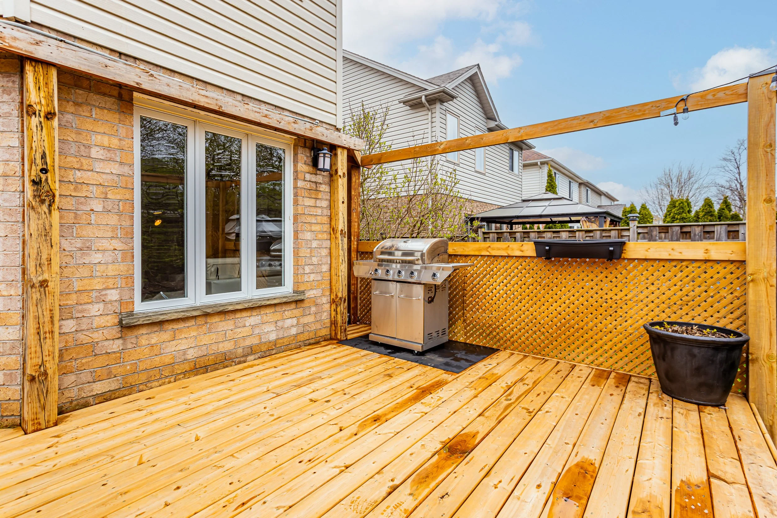 1822 Gough Ave-40.jpg