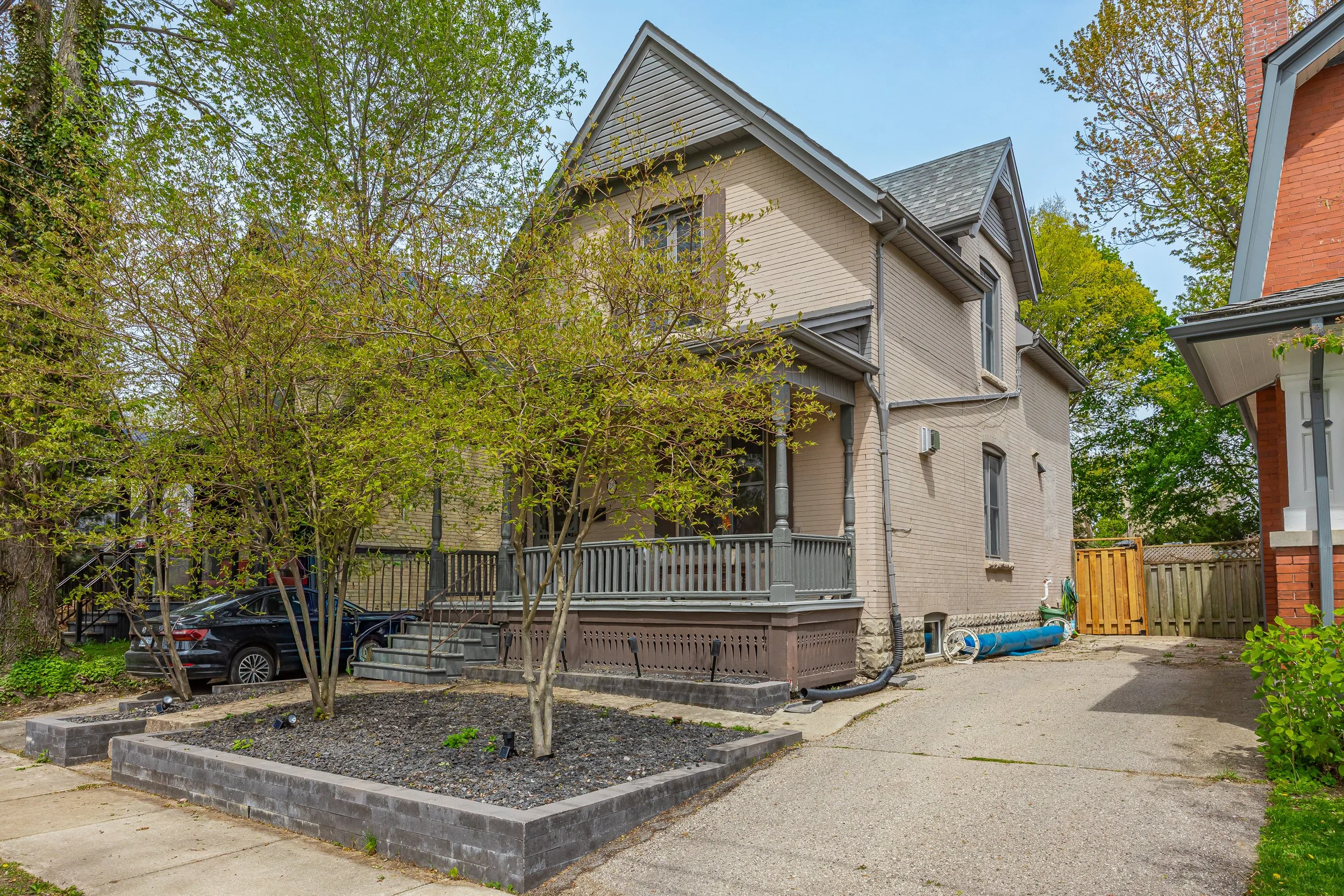 28 Renwick Ave -01.jpg