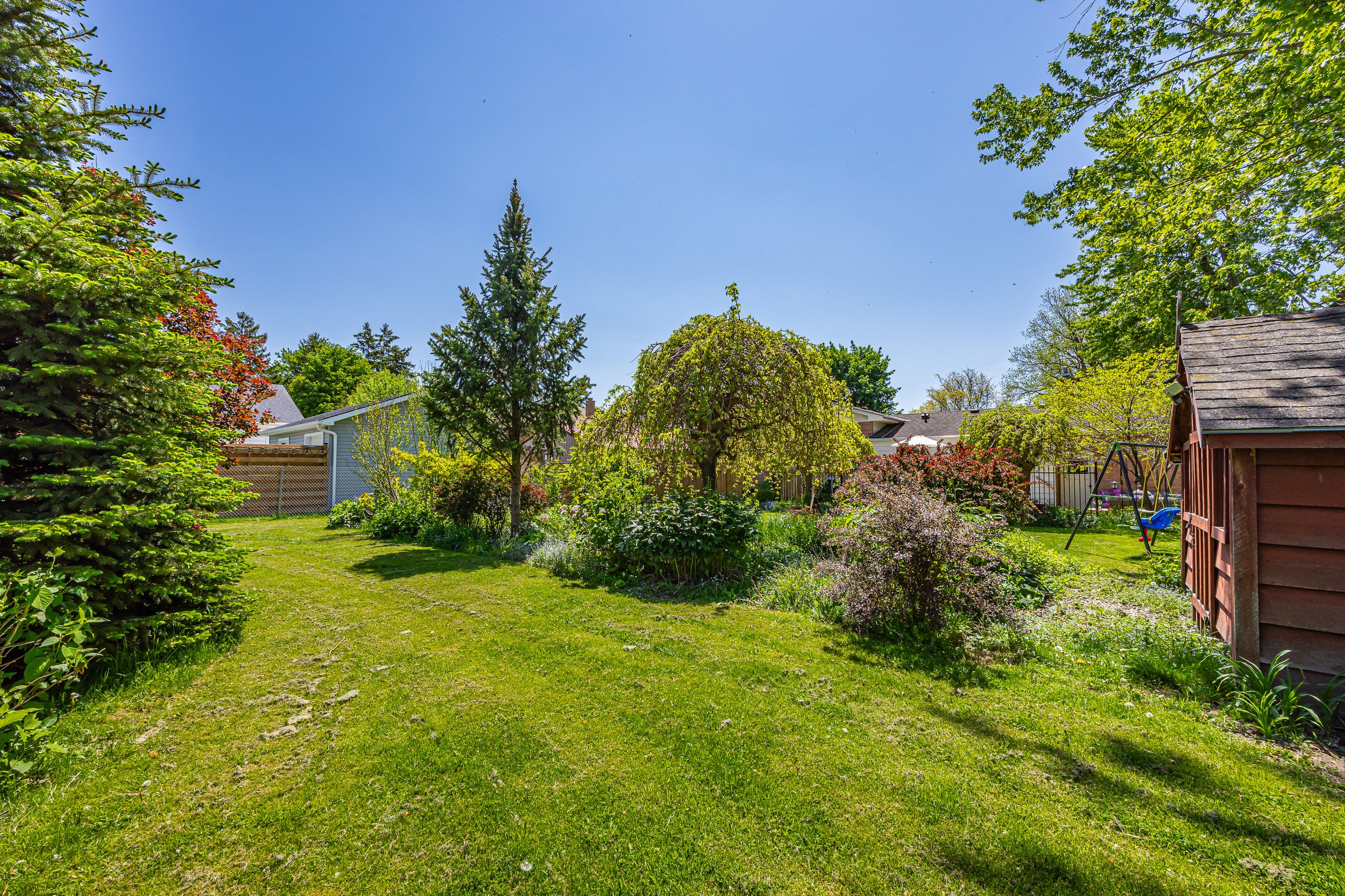 315 Elgin St W -48.jpg
