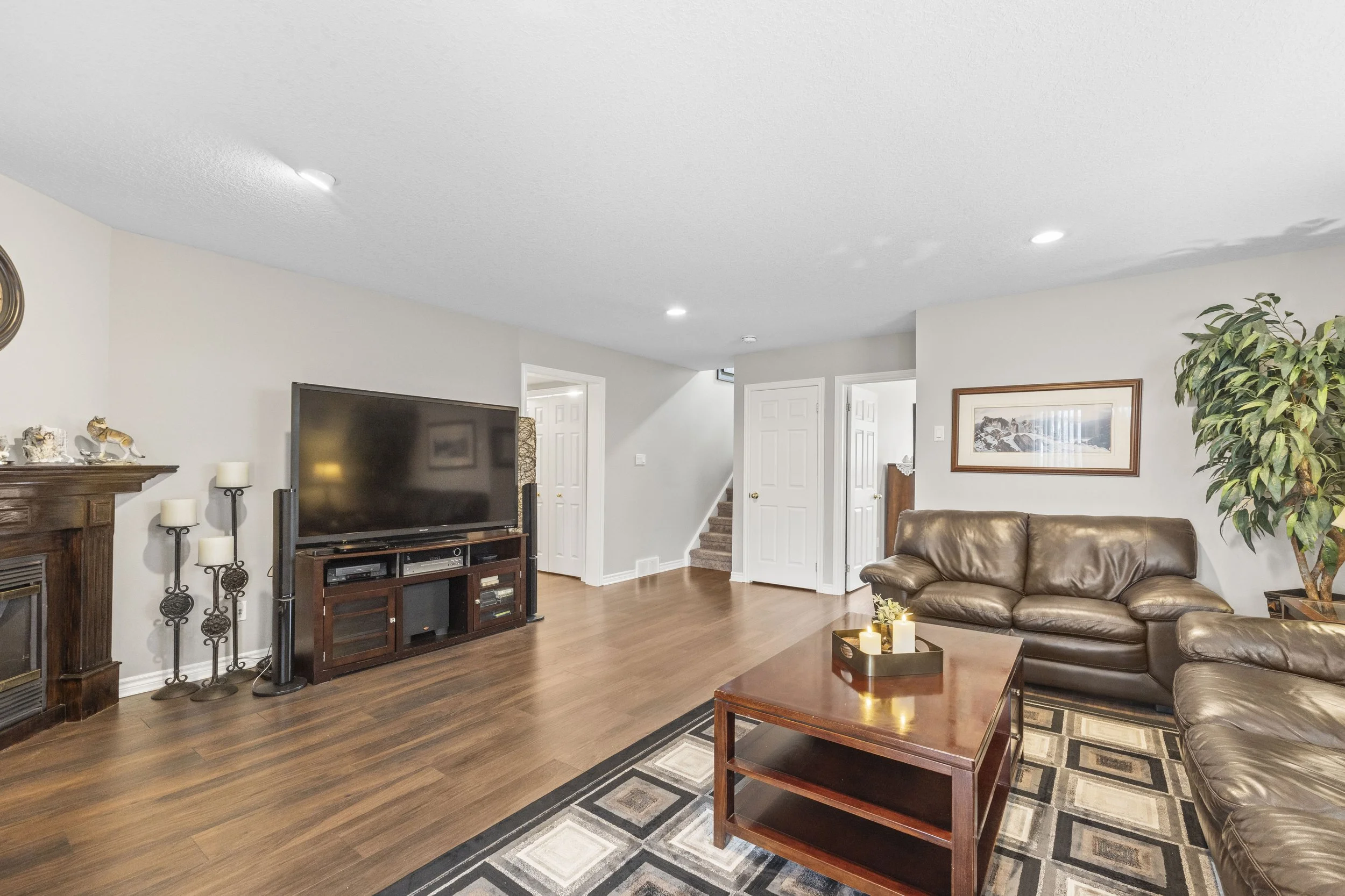 4 Oakwood Crt -29.JPG