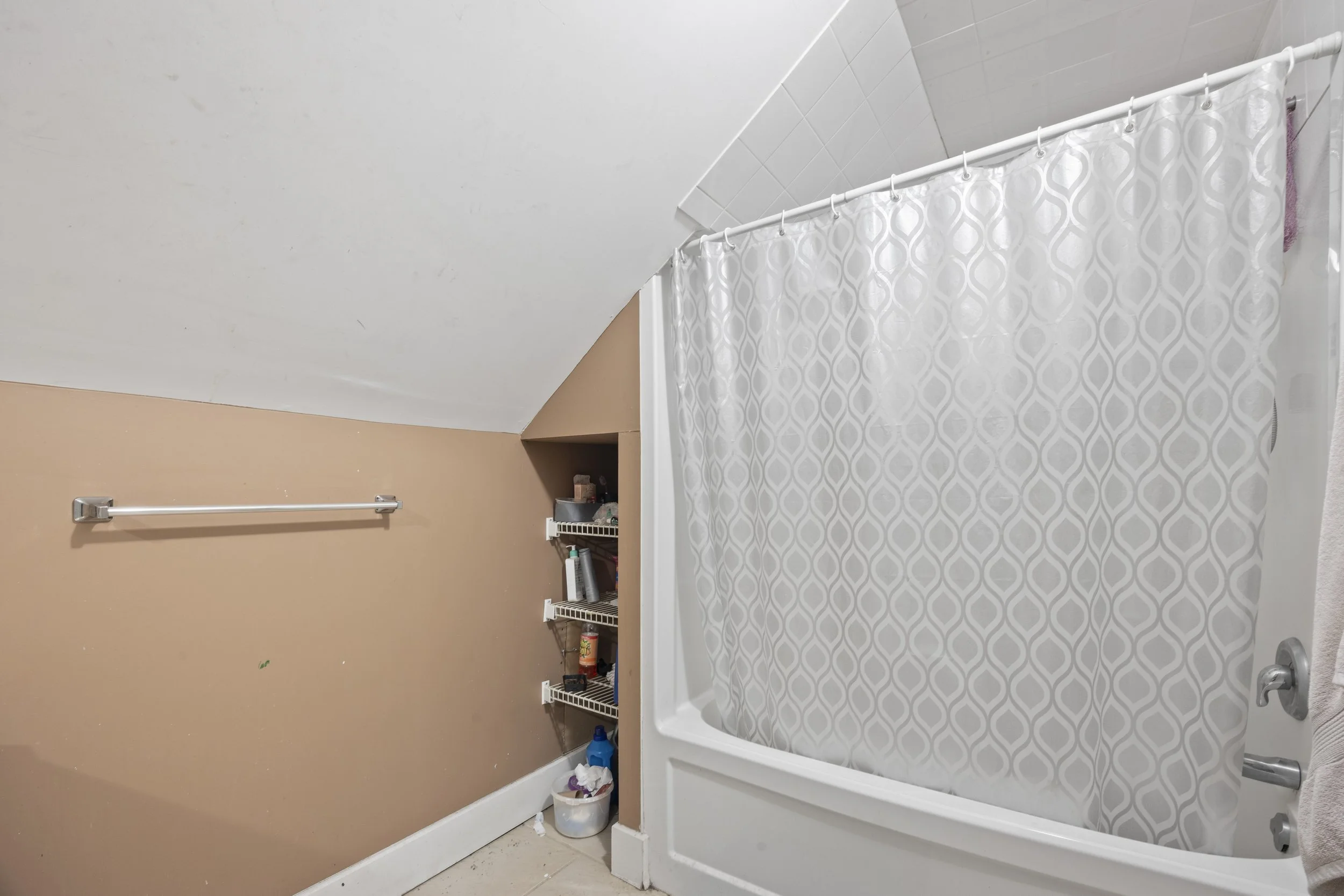 434 Second St -33.JPG