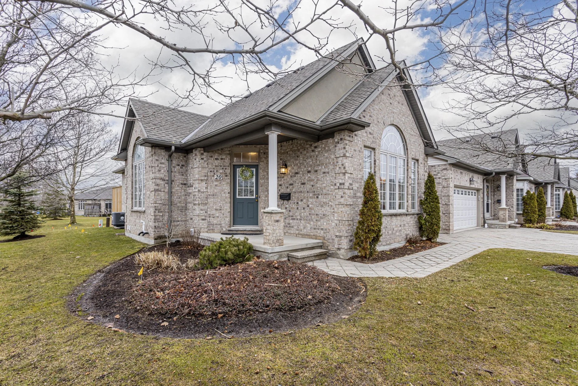 20-575 Mcgarrell Pl_02.JPG