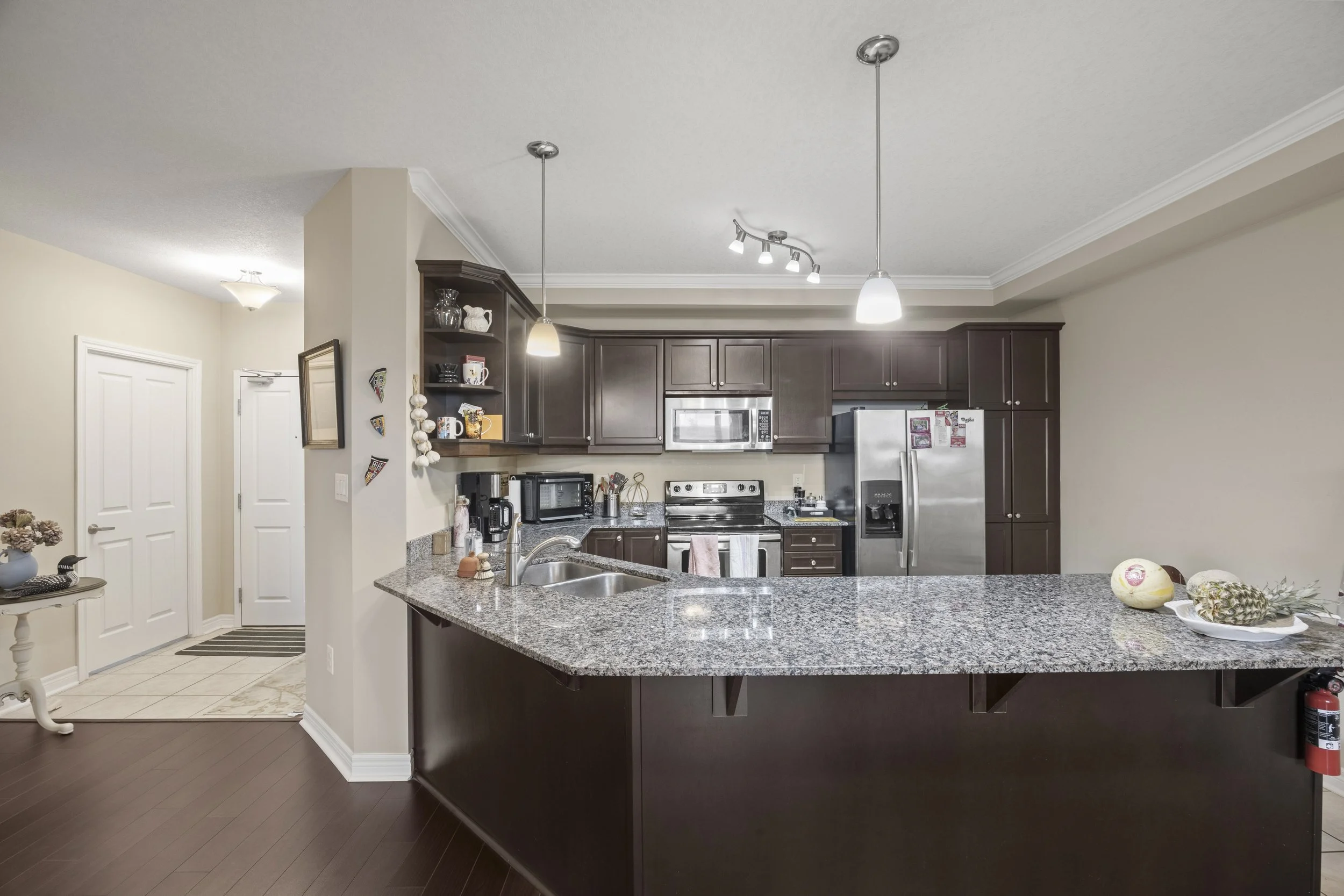 406-1030 Coronation Dr -10.JPG