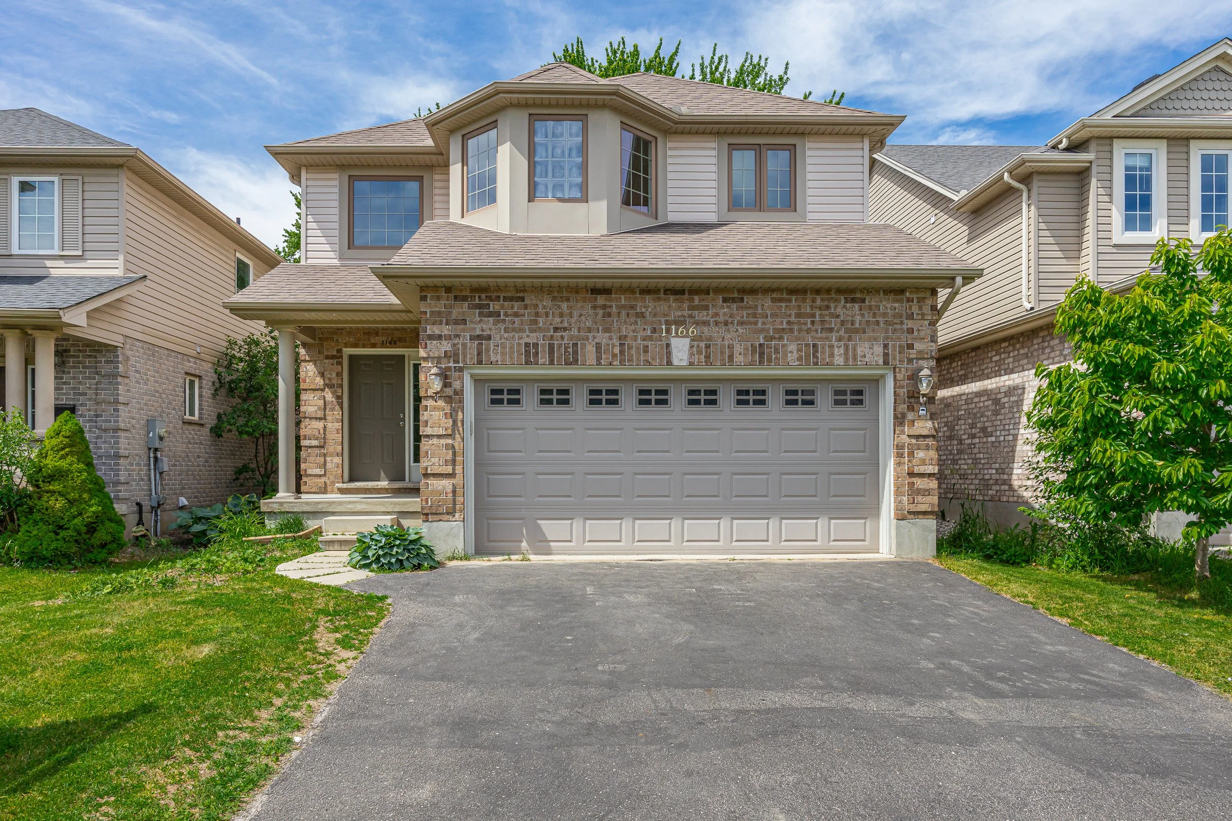 1166 Smither Rd -02.jpg
