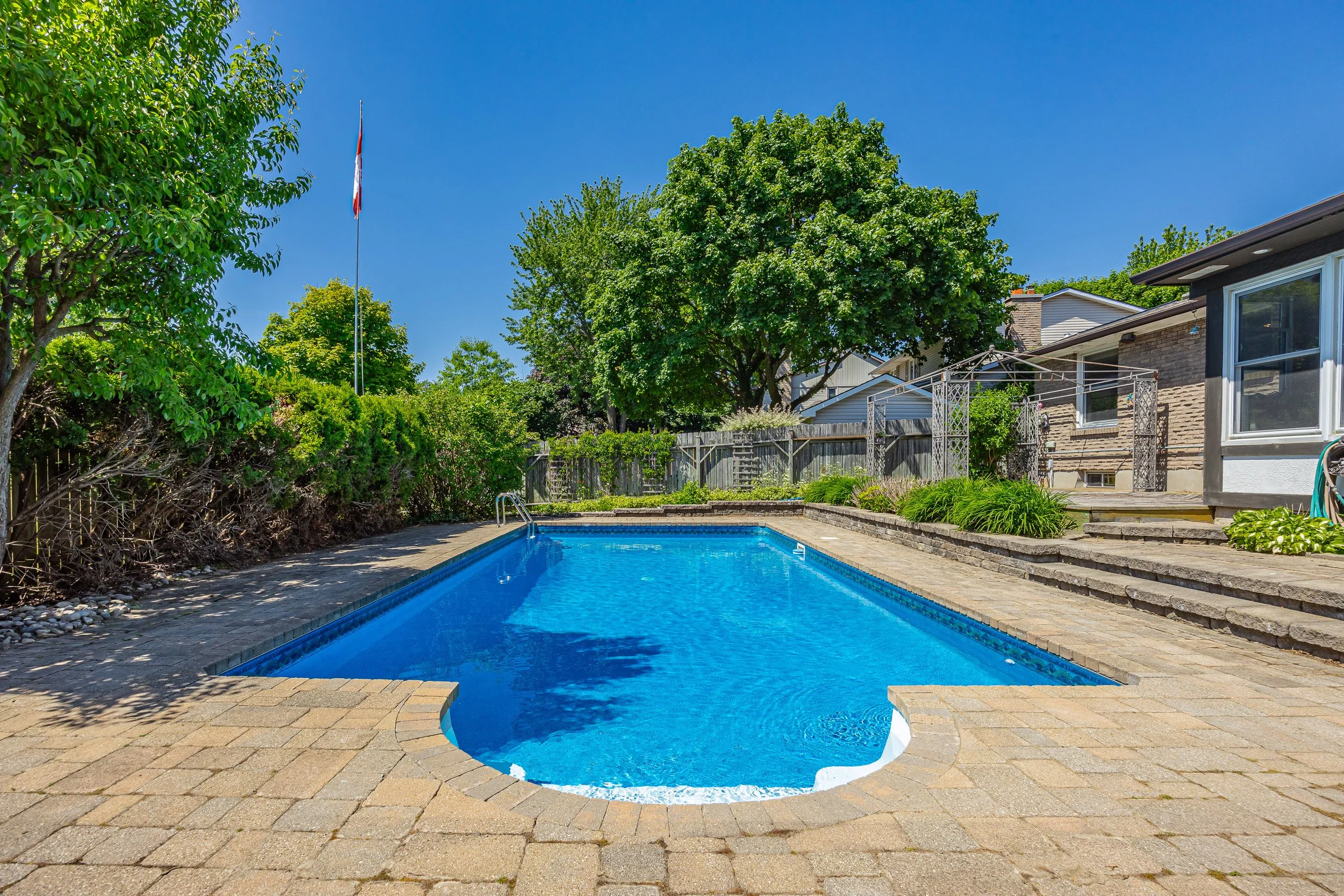 923 Farnham Rd -51.jpg