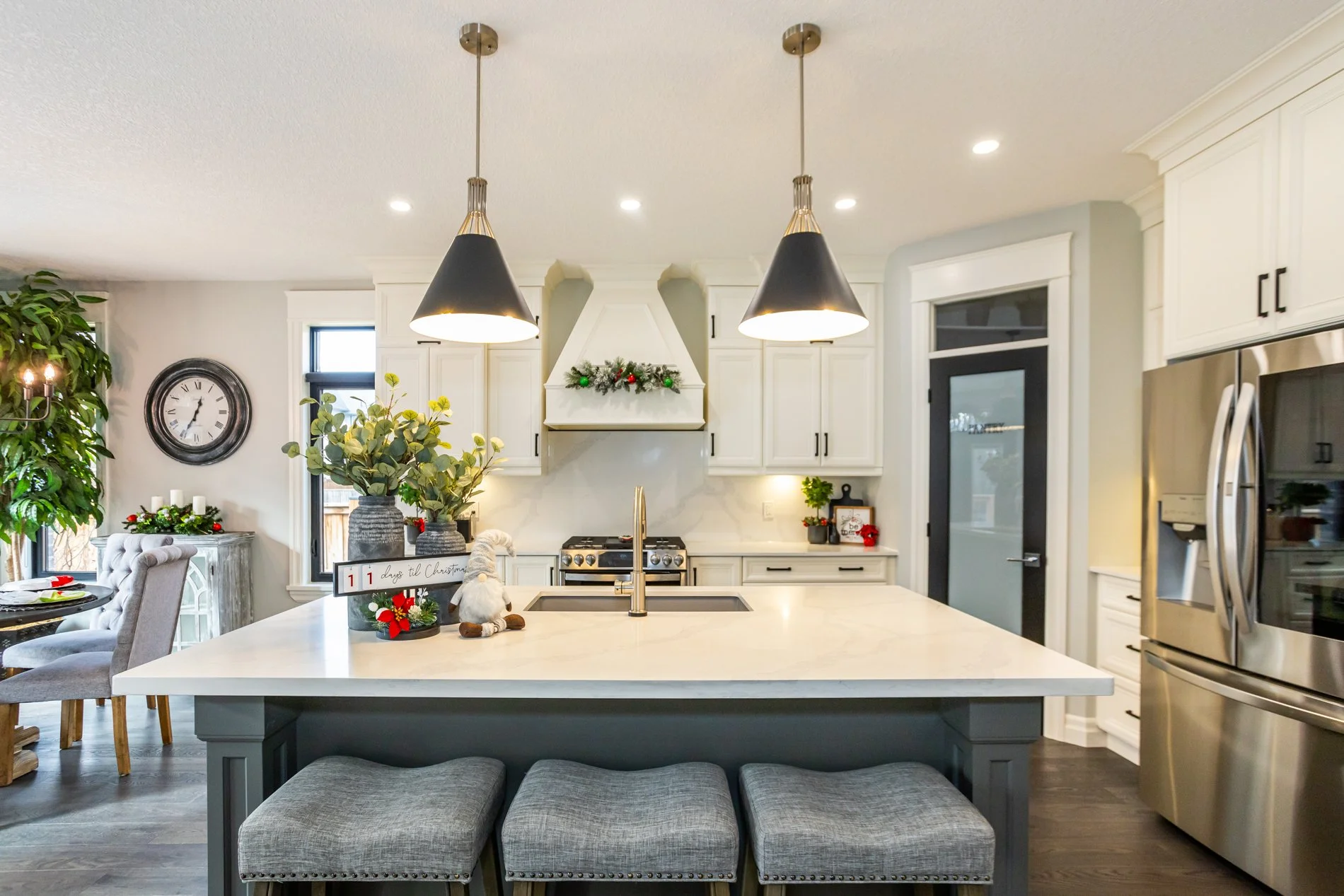 73 Ashby Cres-12.jpg