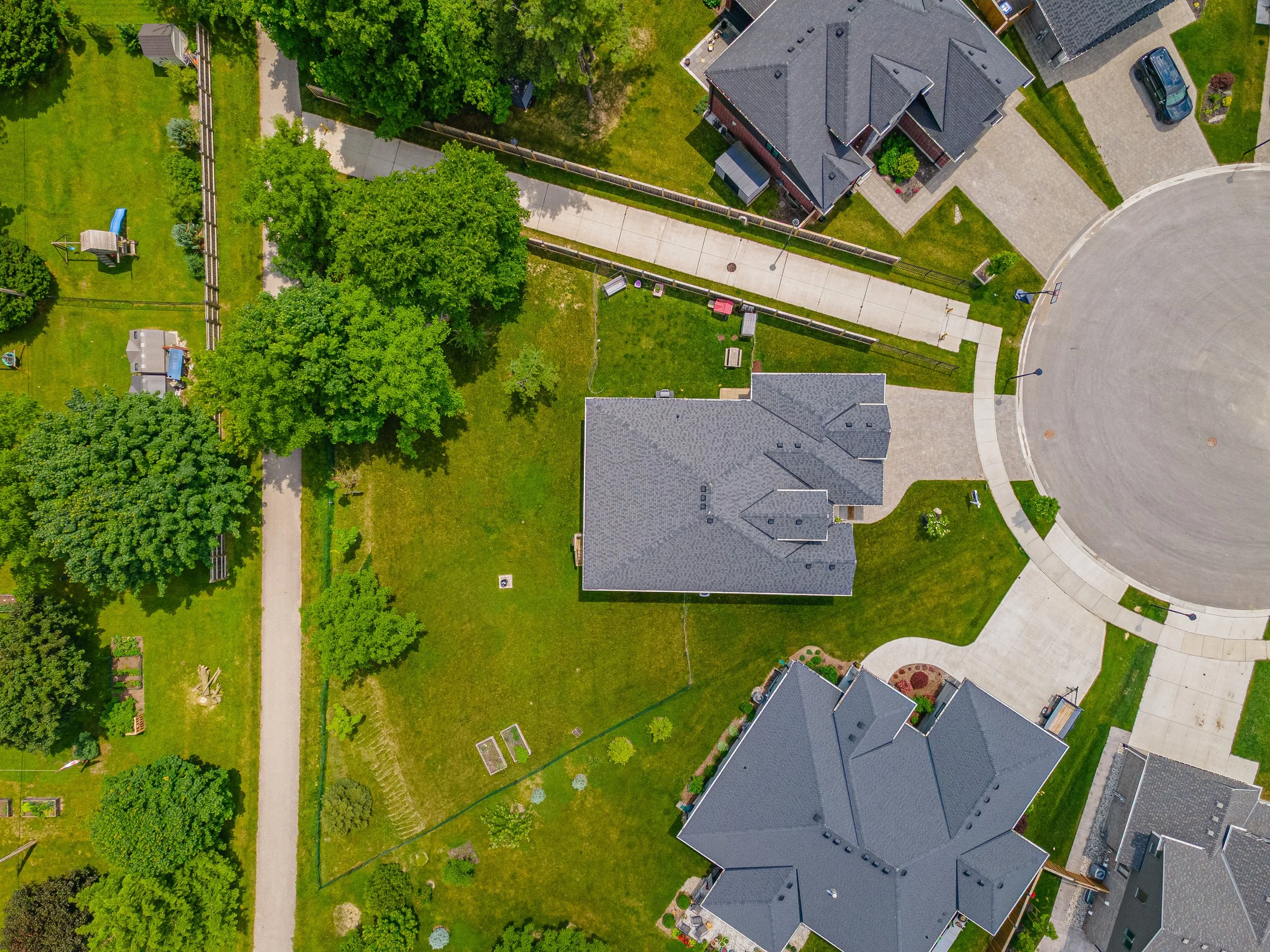 44 Violet Crt-51.jpg