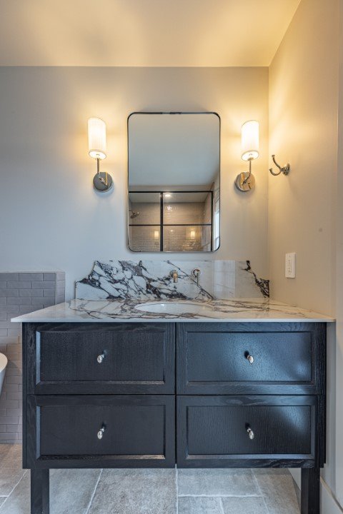 34290 Porte St-60.jpg