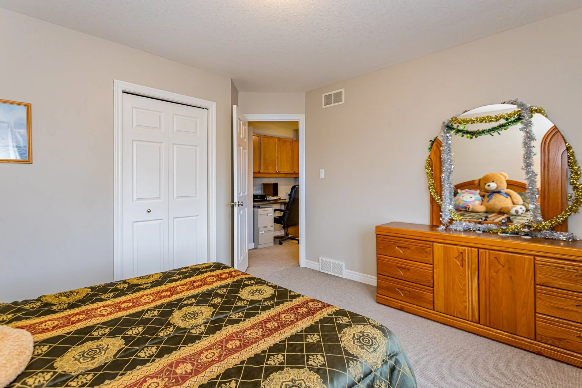 670 N Leaksdale Cir-24.jpg