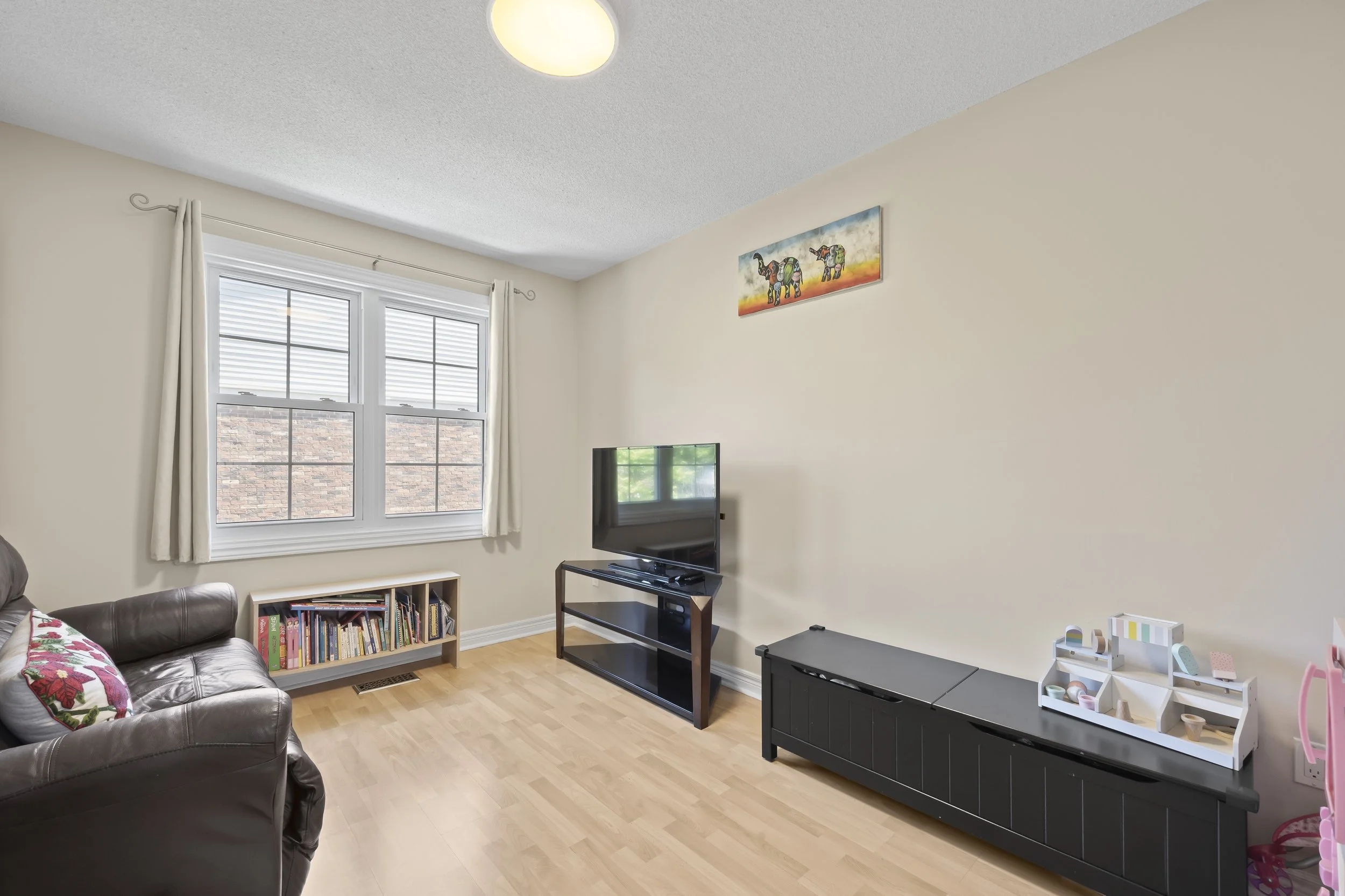 166-900 Pond View Rd -16.JPG