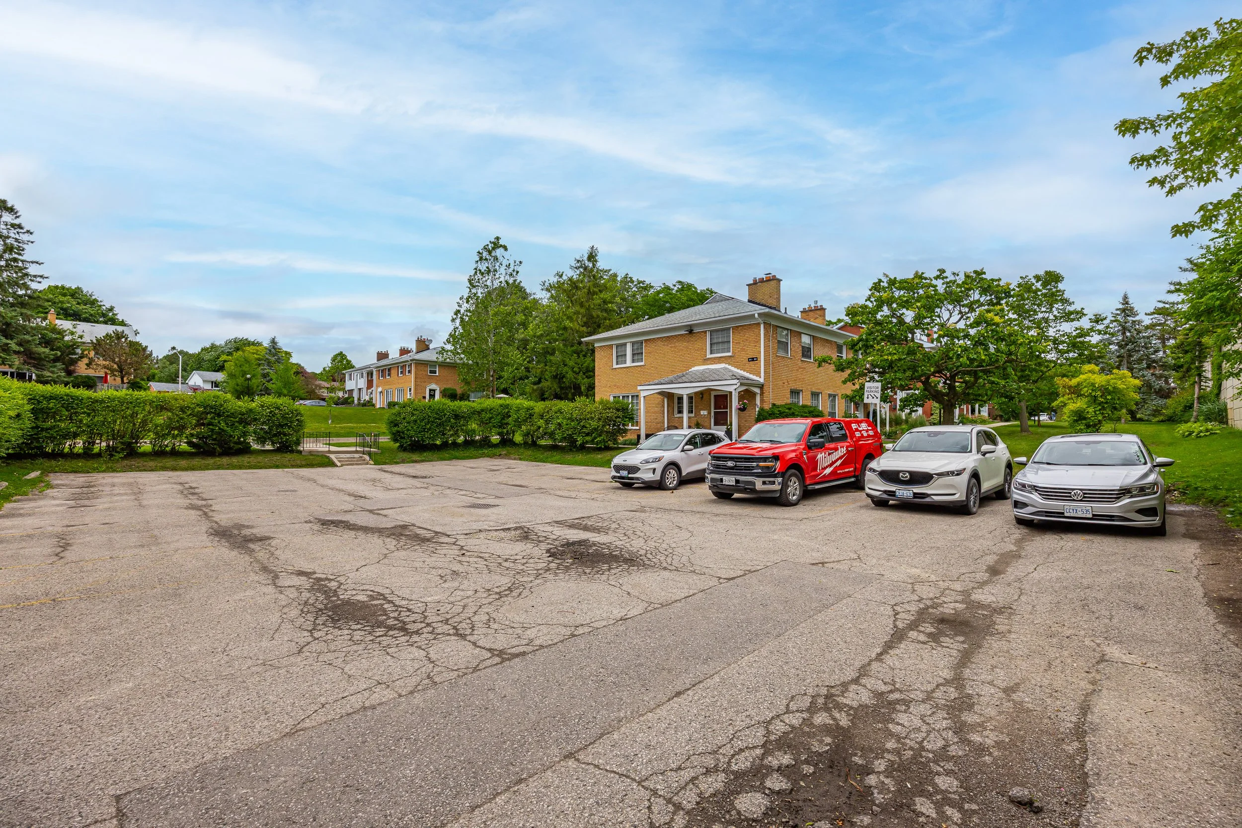 62-1220 Royal York Rd -42.jpg