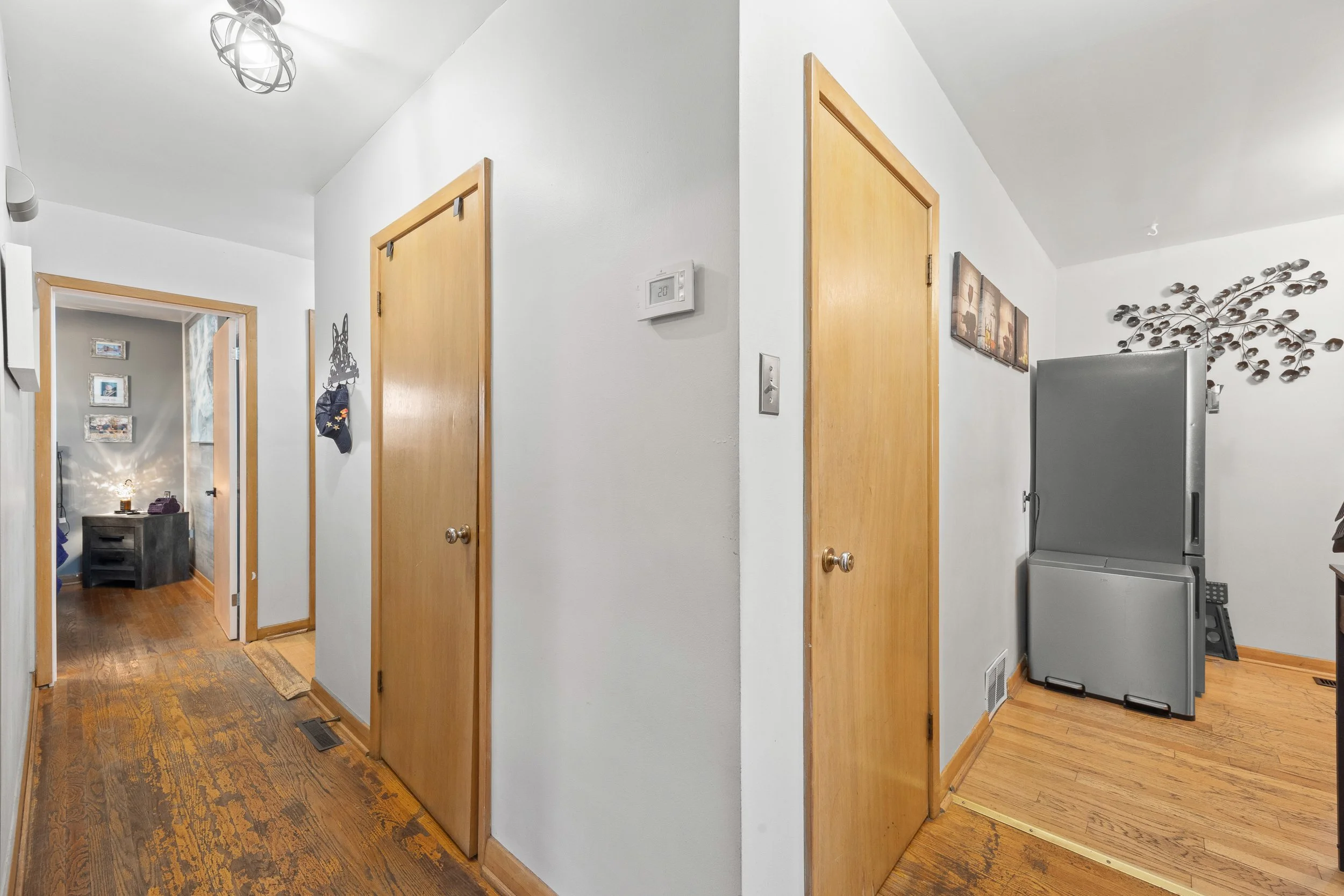 58 Centre Cres-10.jpg