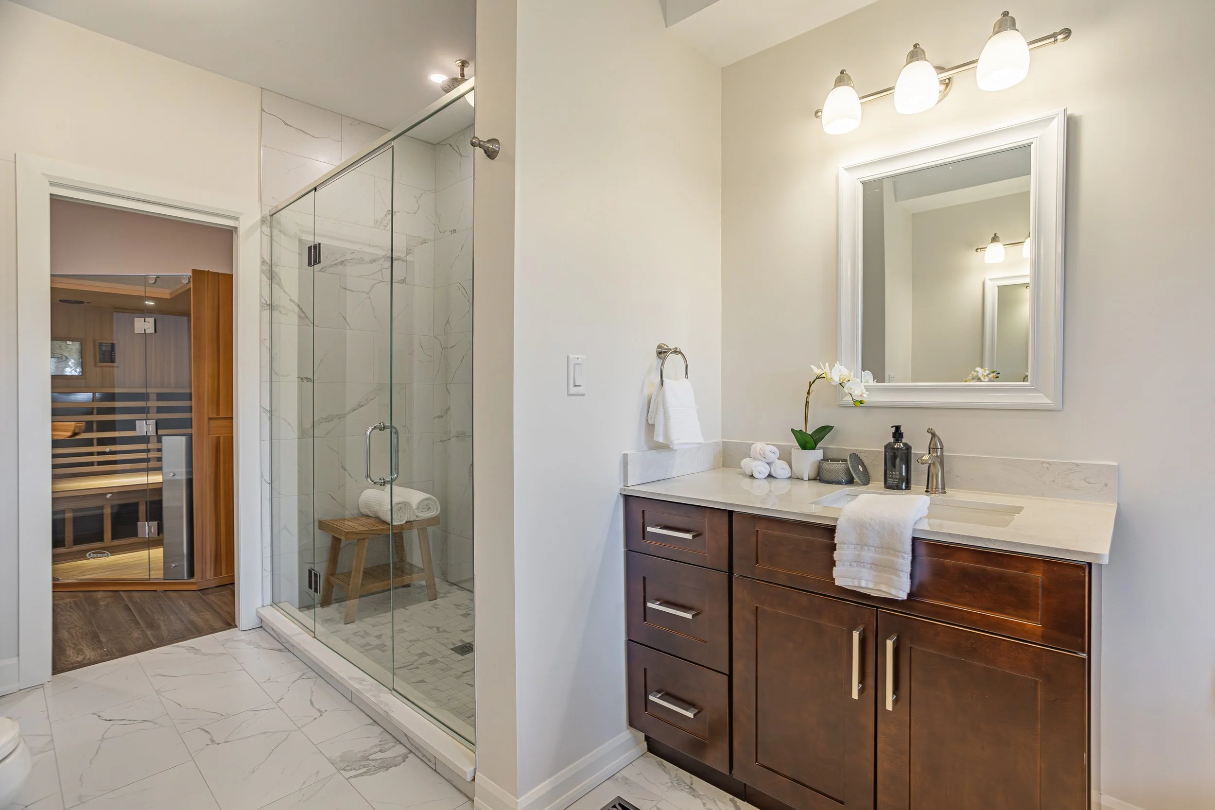 2-159 Windermere Rd-36.jpg