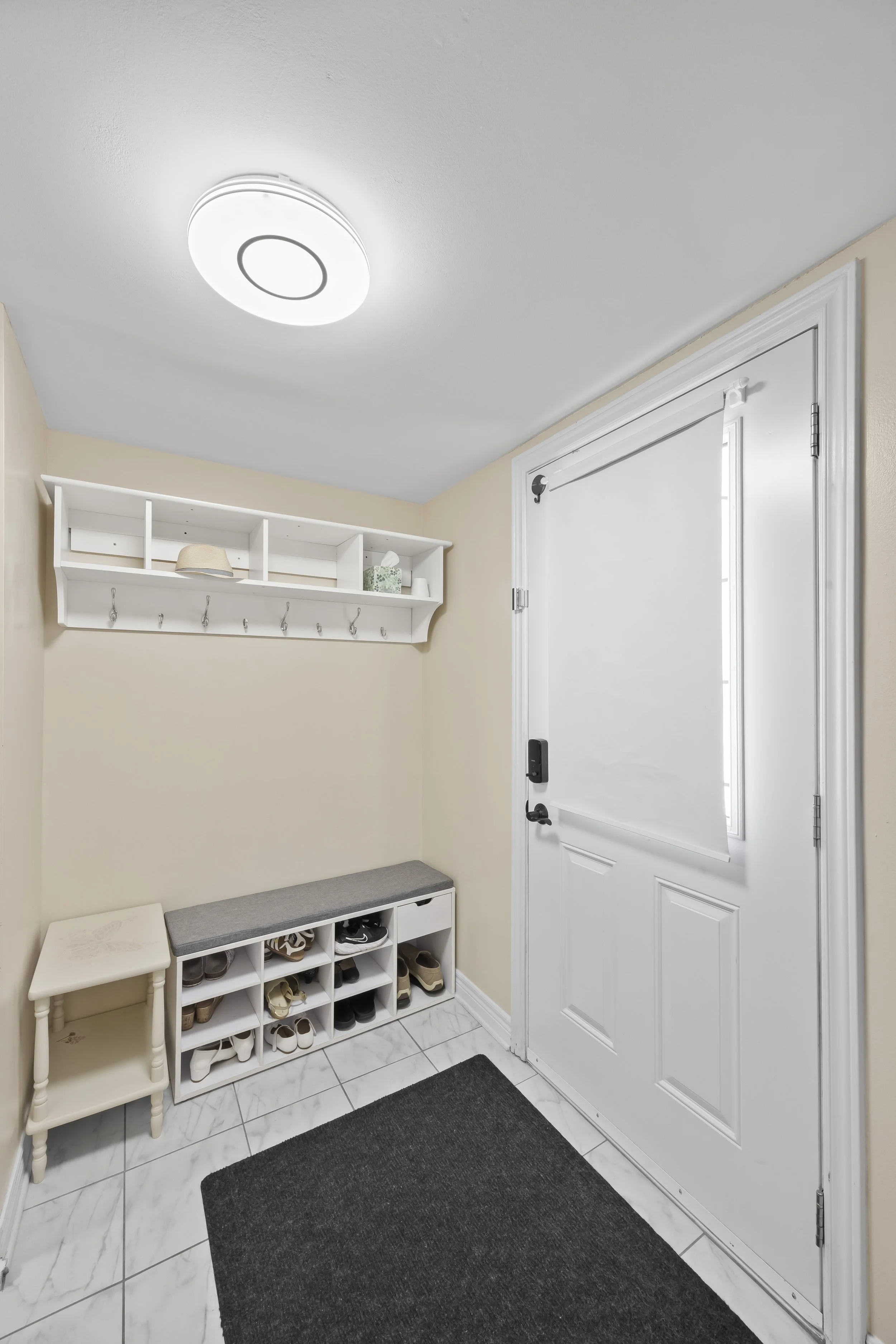 166-900 Pond View Rd -06.JPG
